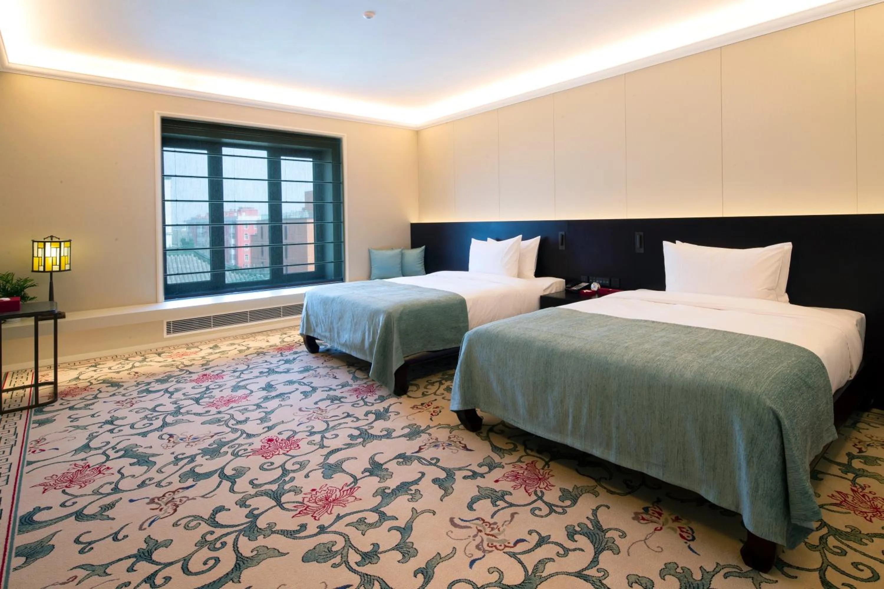 Bedroom, Bed in Grand Hotel Beijing Forbidden City