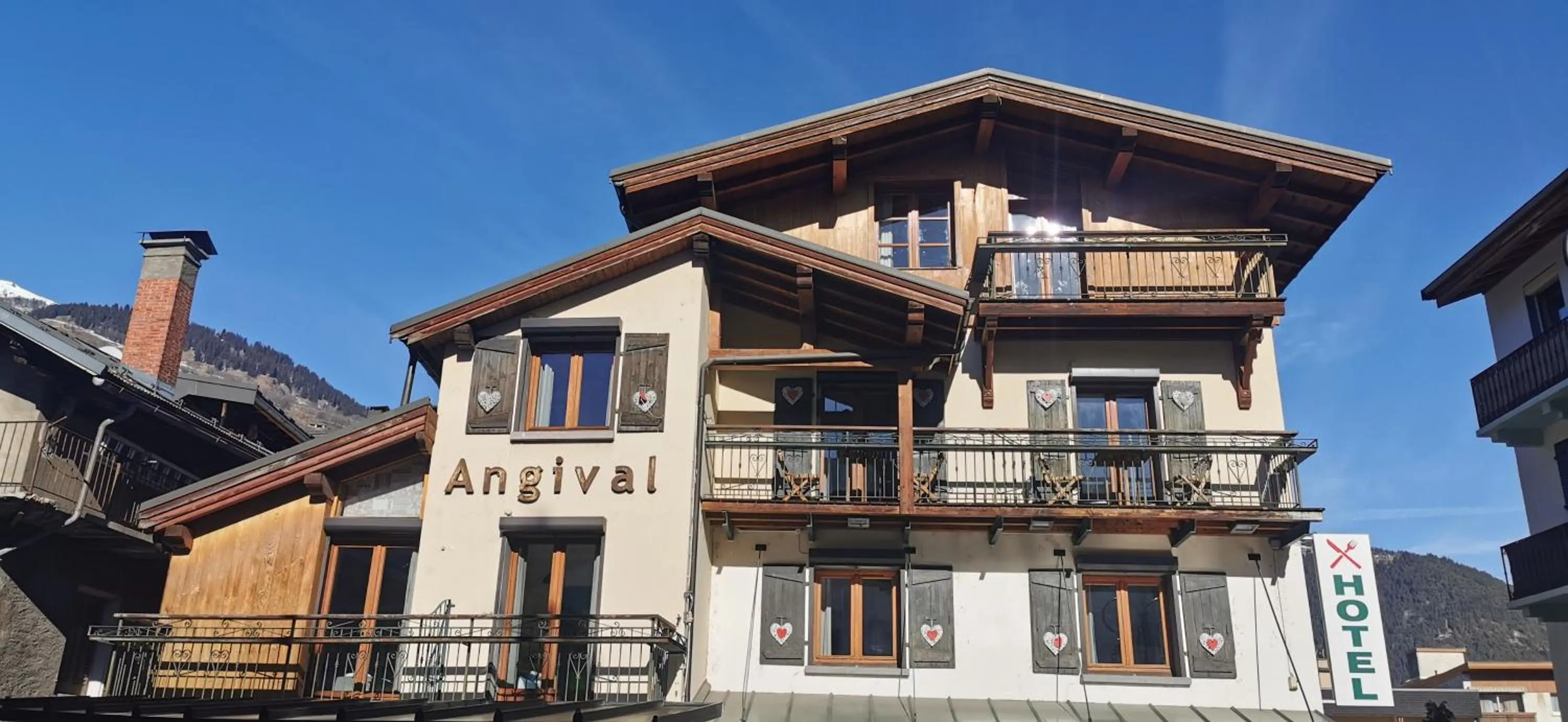 Hôtel Restaurant Angival - Chambres et Appartement