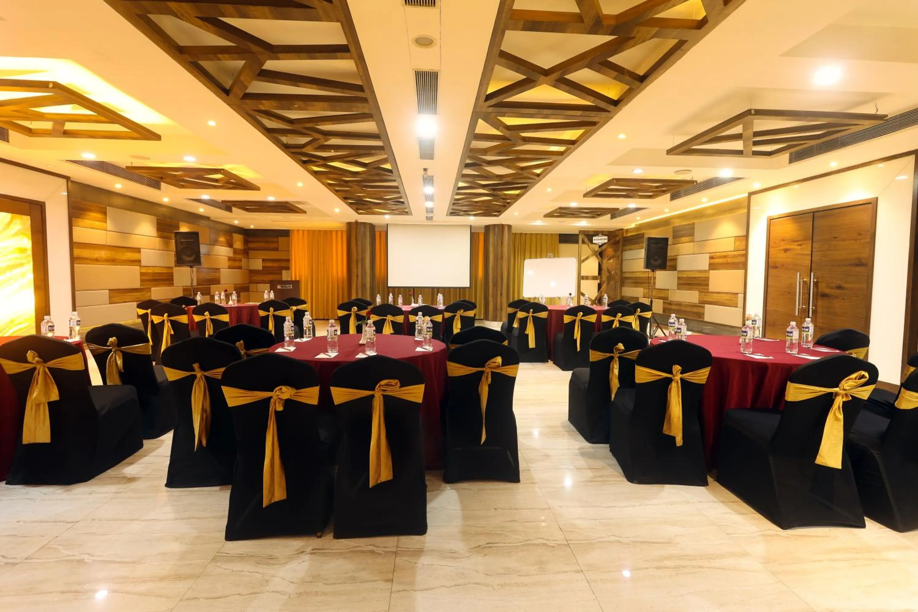 Banquet/Function facilities in Orbett Hotel
