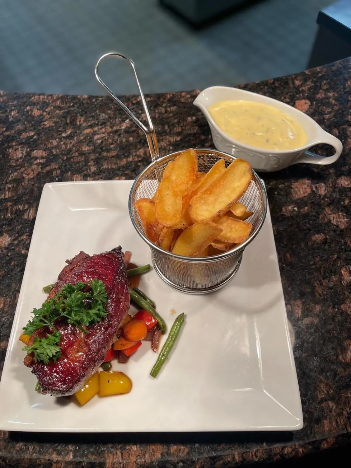 Restaurant/places to eat in Døstrup Landevejskro & Motel