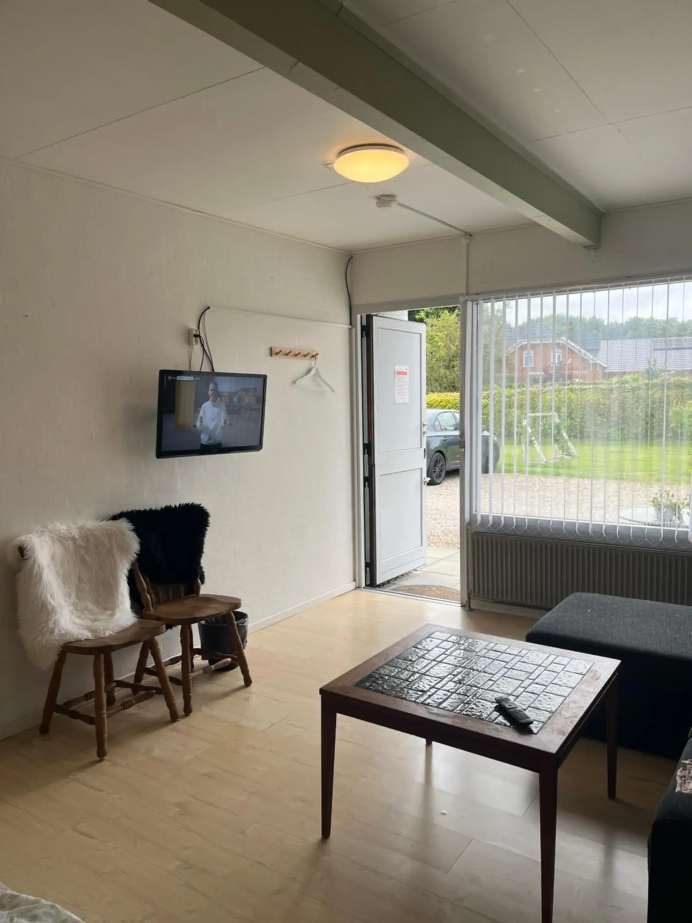 Quadruple Room with Bathroom in Døstrup Landevejskro & Motel Quadruple Room with Bathroom in Døstrup Landevejskro & Motel