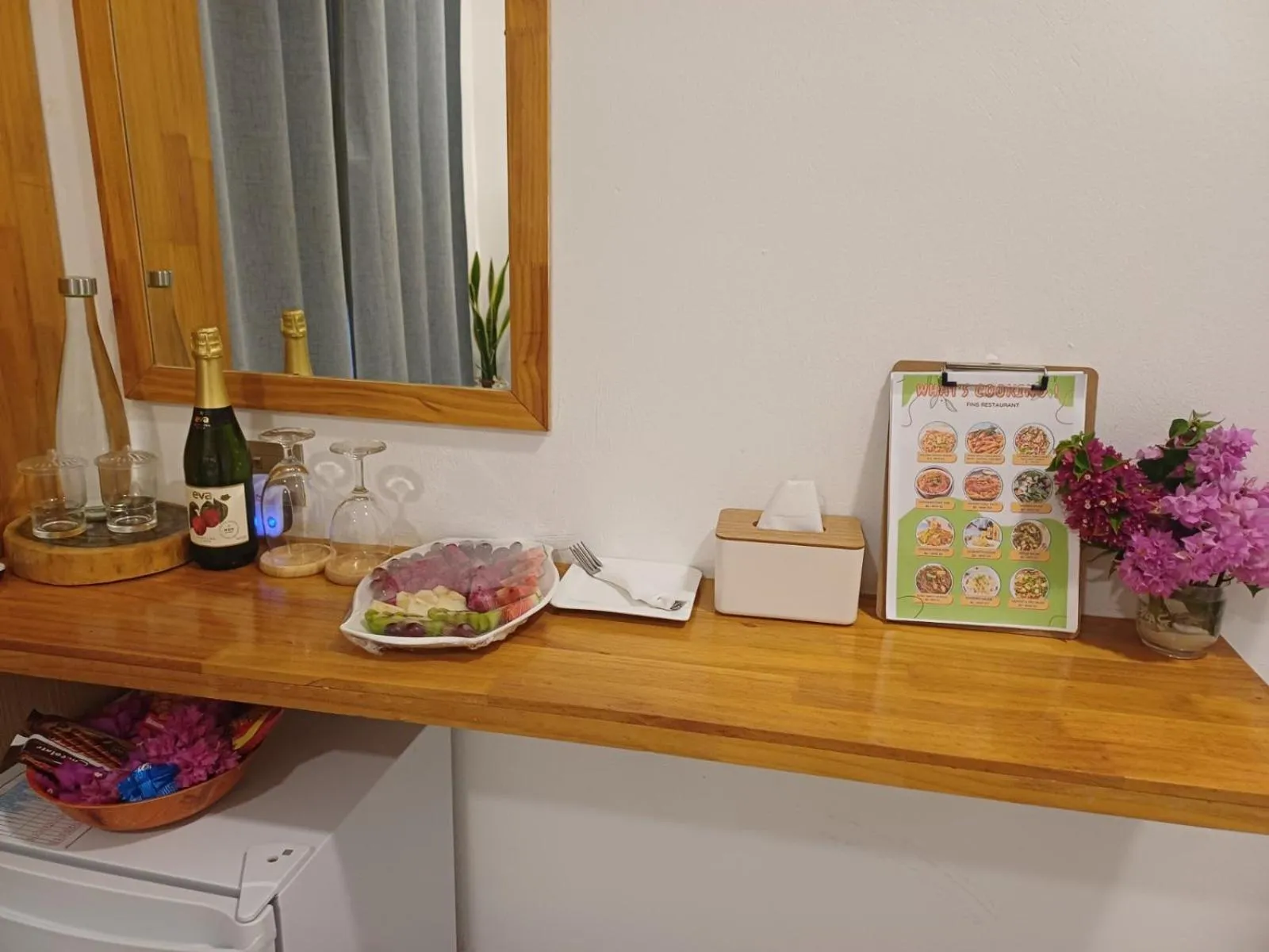 Food and drinks in Dream Inn at Thulusdhoo