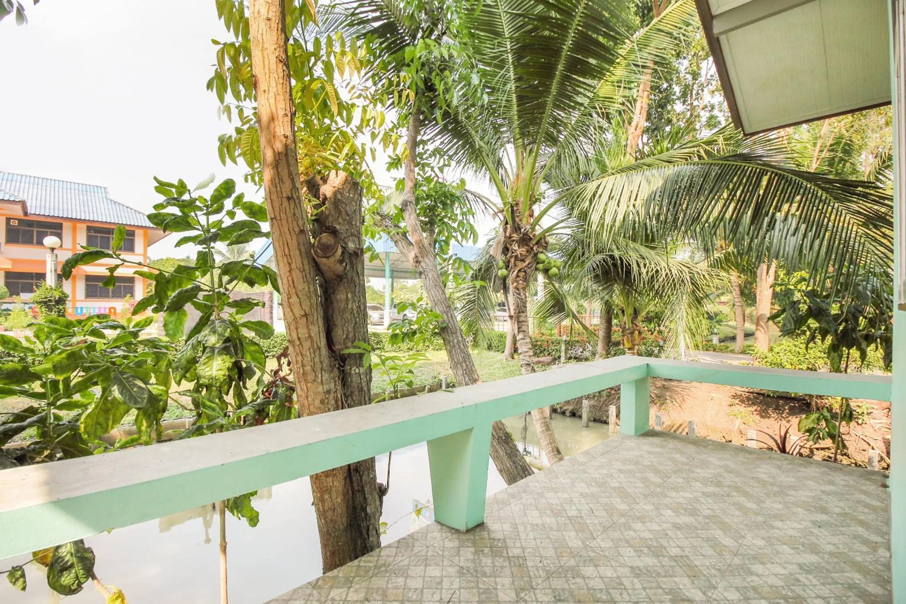 Lobby or reception in OYO 606 Baan Suansabai Pleanpanmai Resort Amphawa