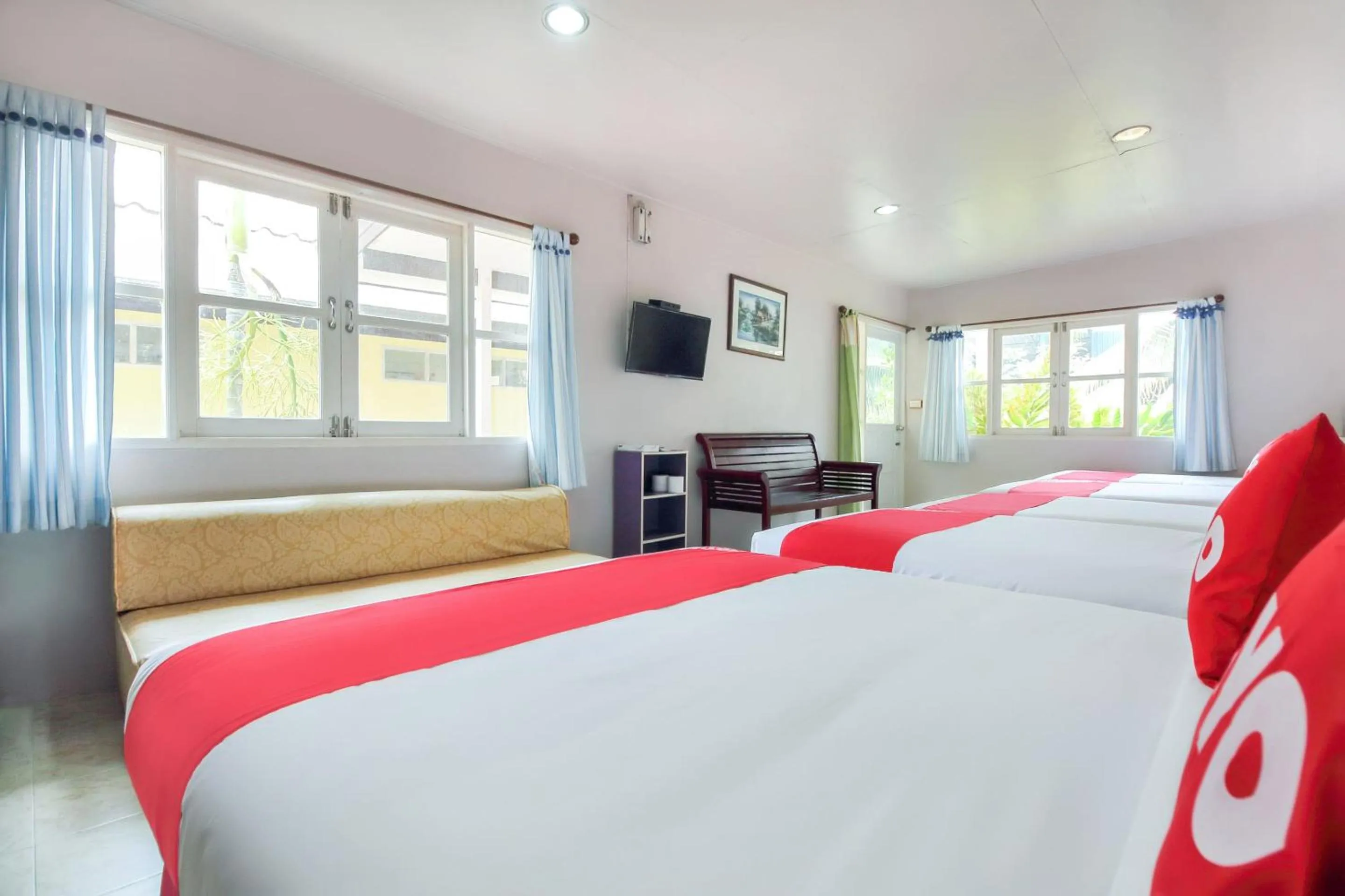 Bedroom, Bed in OYO 606 Baan Suansabai Pleanpanmai Resort Amphawa