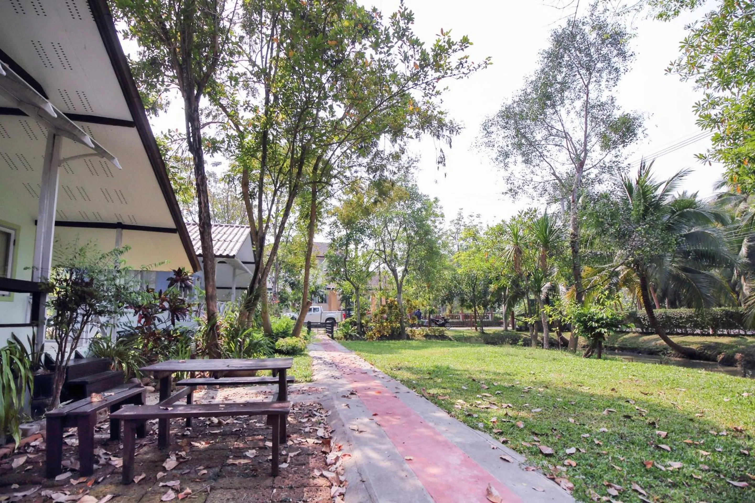 Garden in OYO 606 Baan Suansabai Pleanpanmai Resort Amphawa