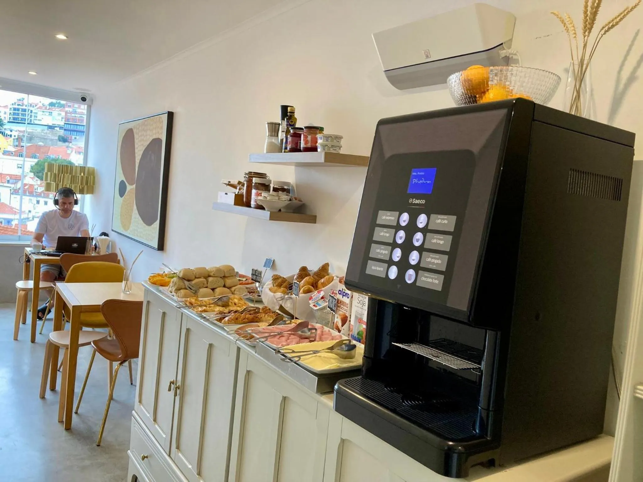 Breakfast in Castello Prime Suites