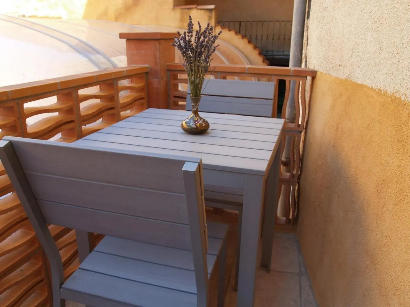 Patio in Les Arcades Le Lion D'or