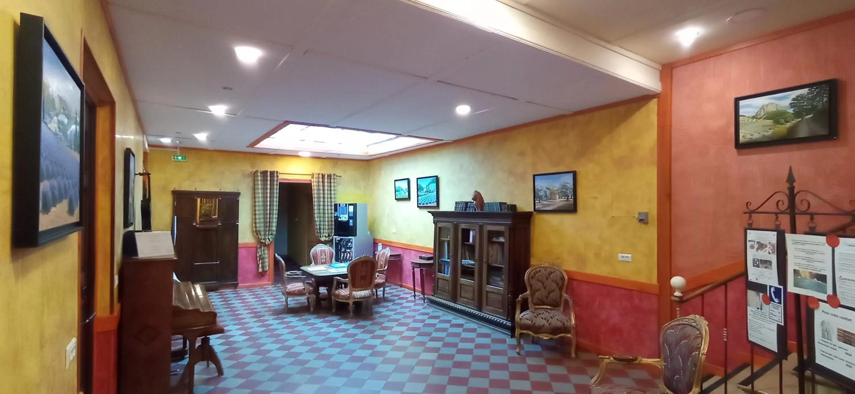 Game Room in Les Arcades Le Lion D'or