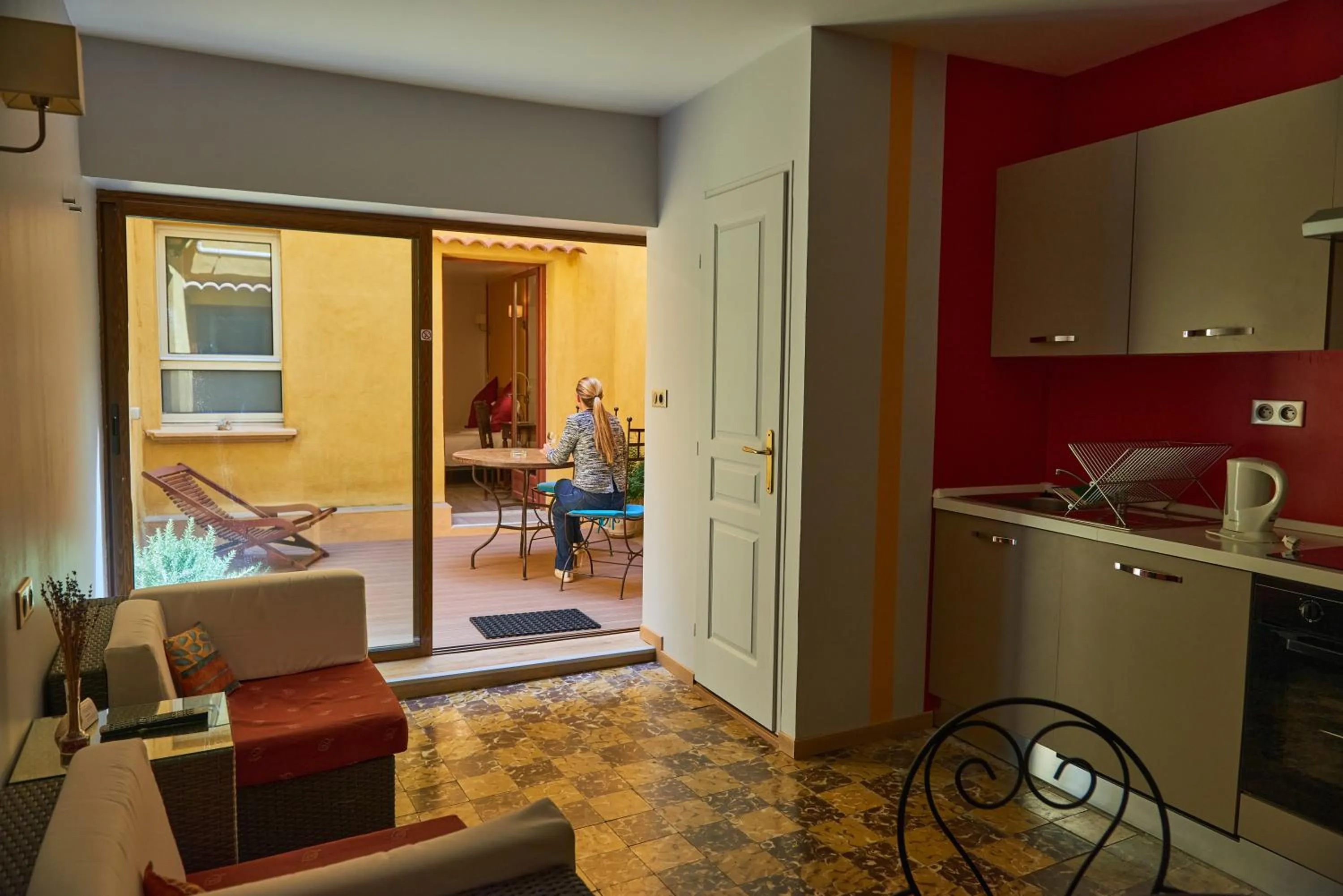 Patio in Les Arcades Le Lion D'or