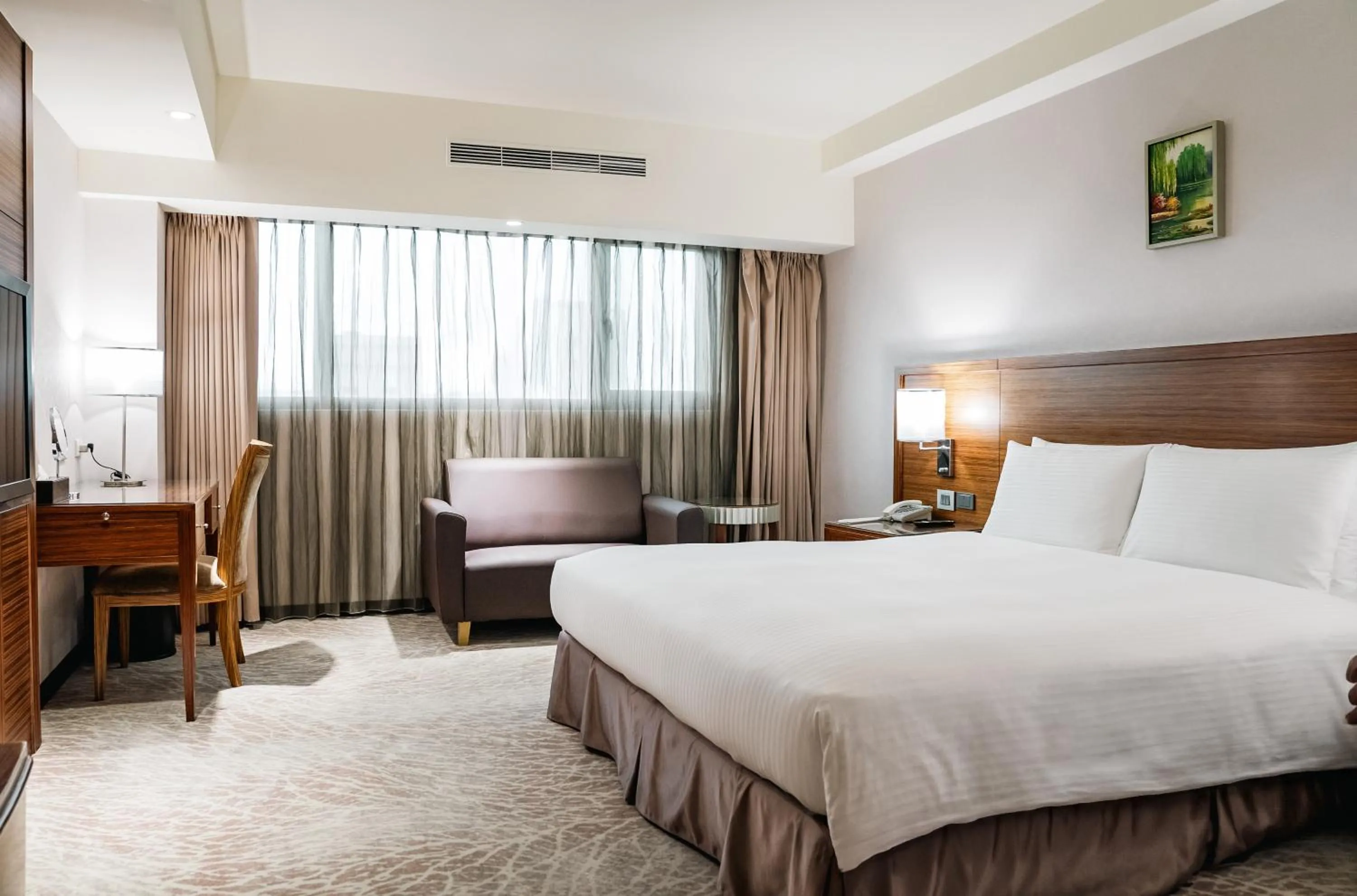 Bedroom, Bed in Arsma Hotel