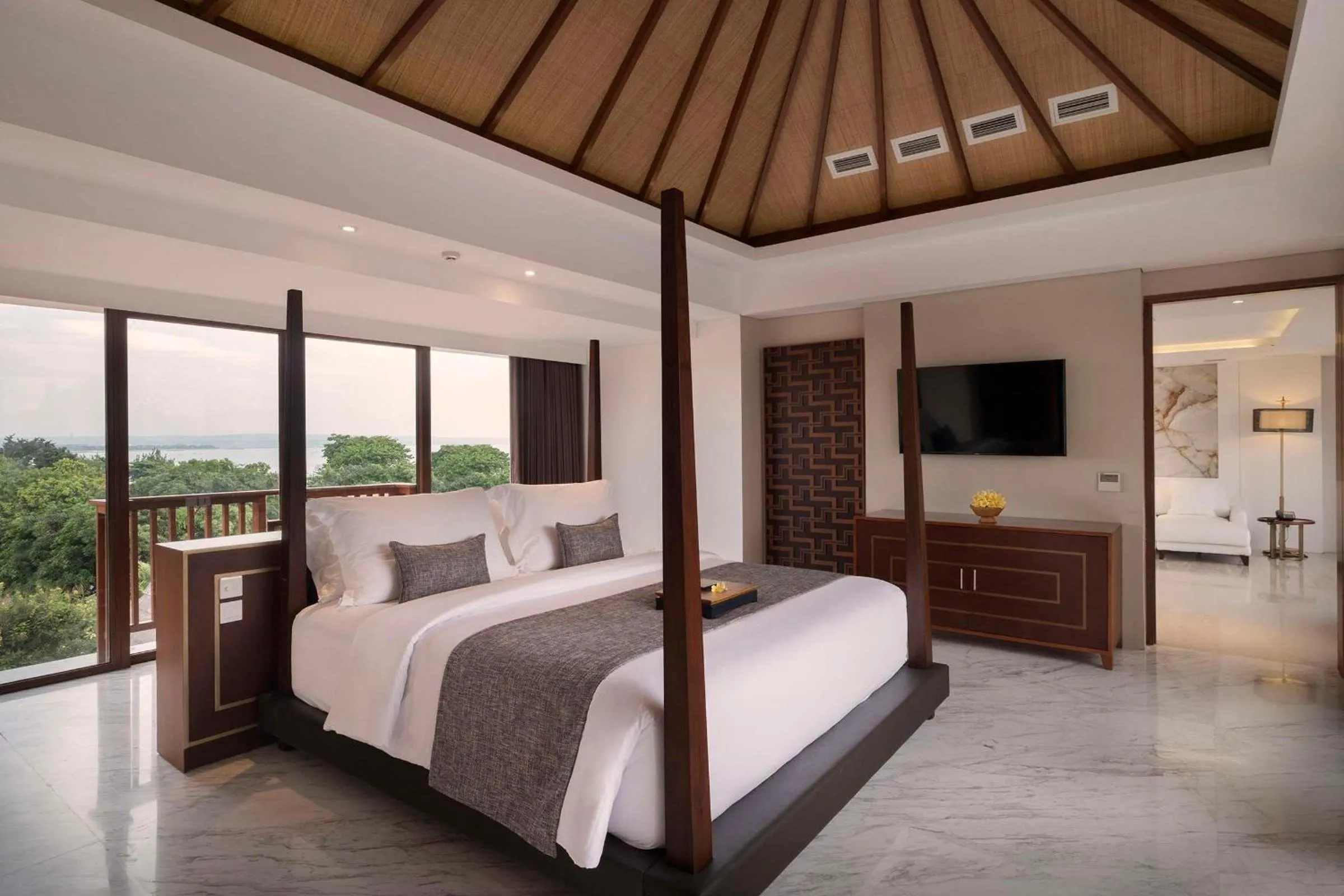 Bedroom, Bed in Royal Suites at The Bandha