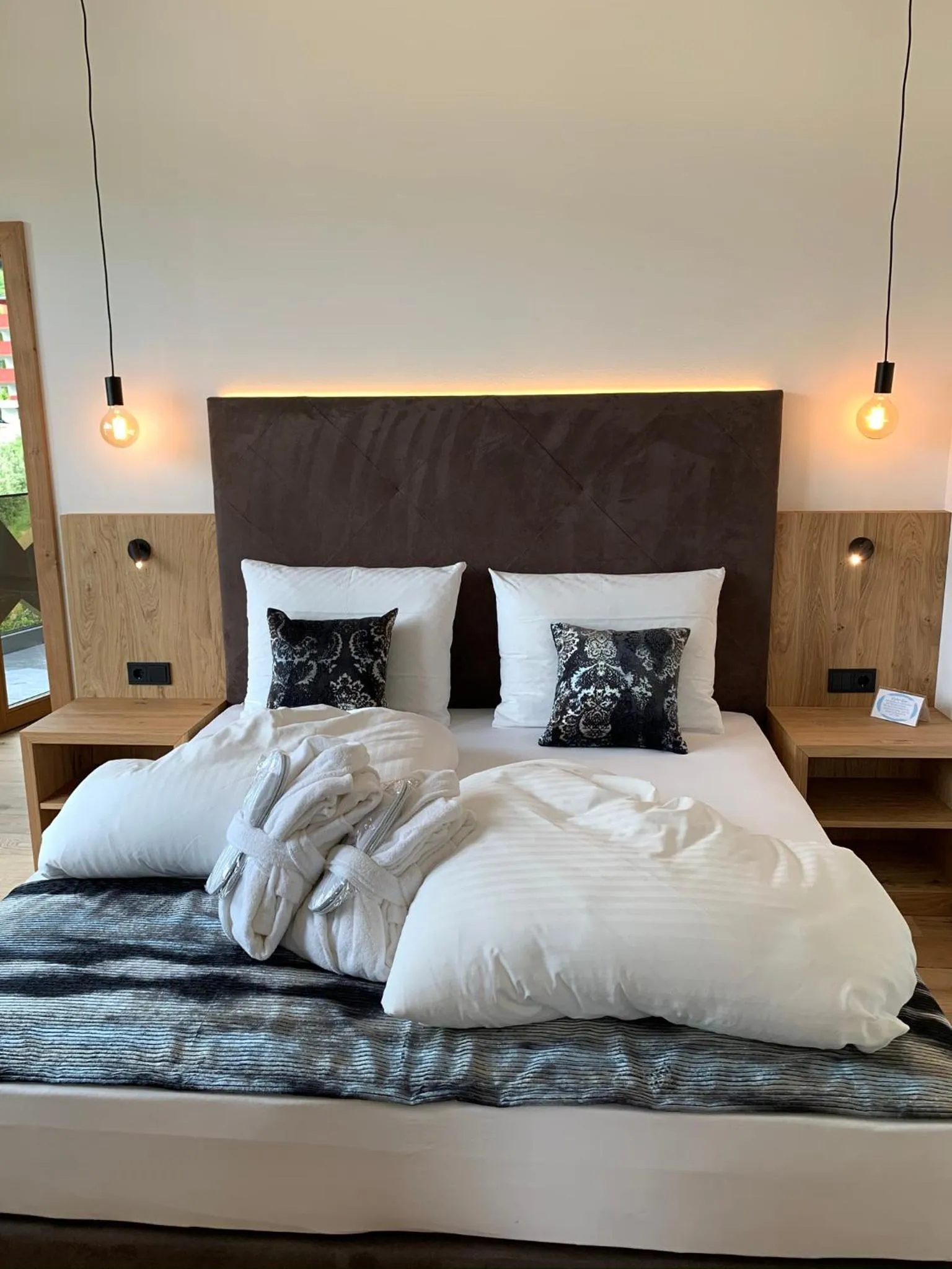 Bed in Genusshotel Diamant