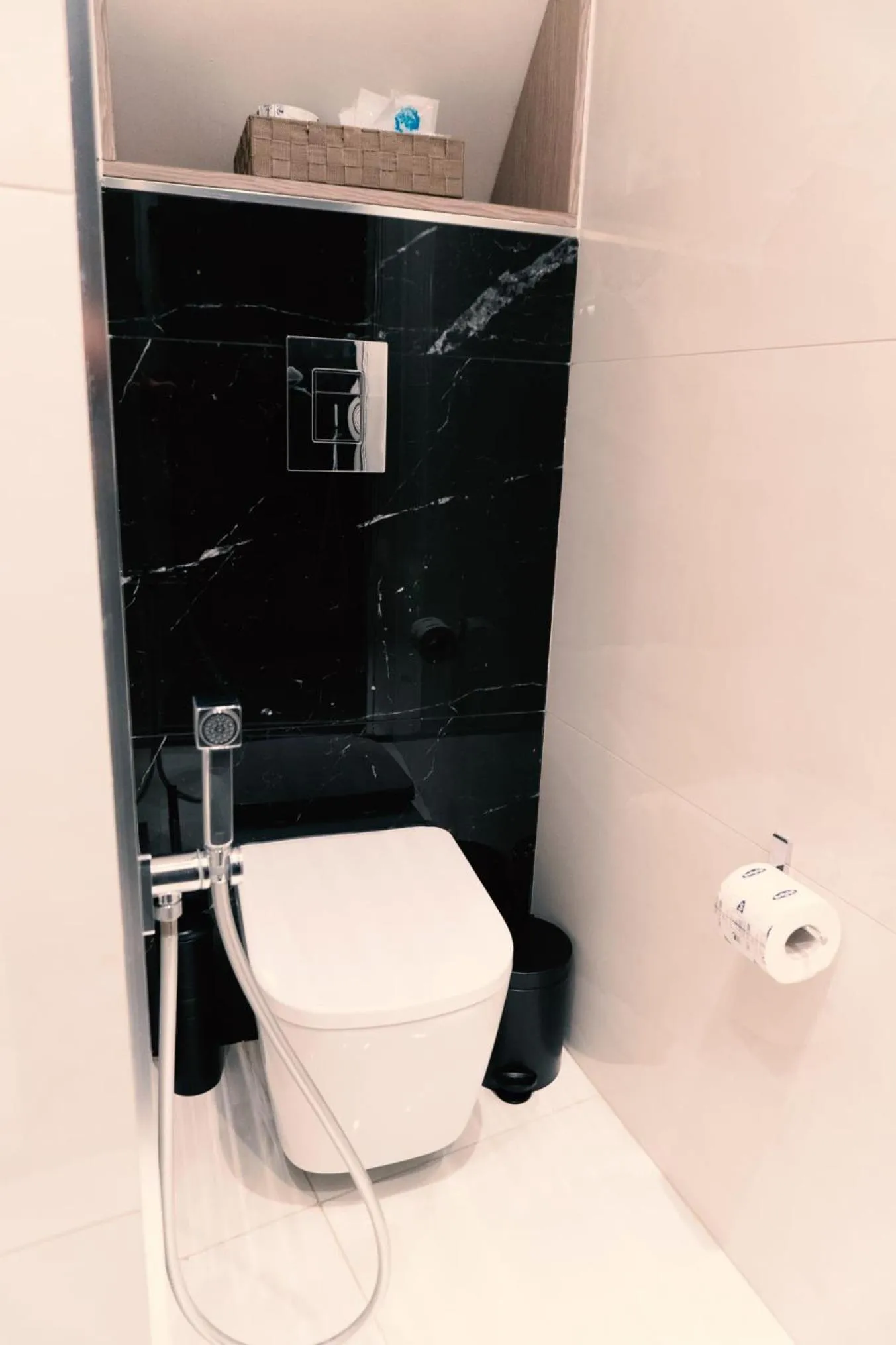 B&B-Holiday Home DAMA