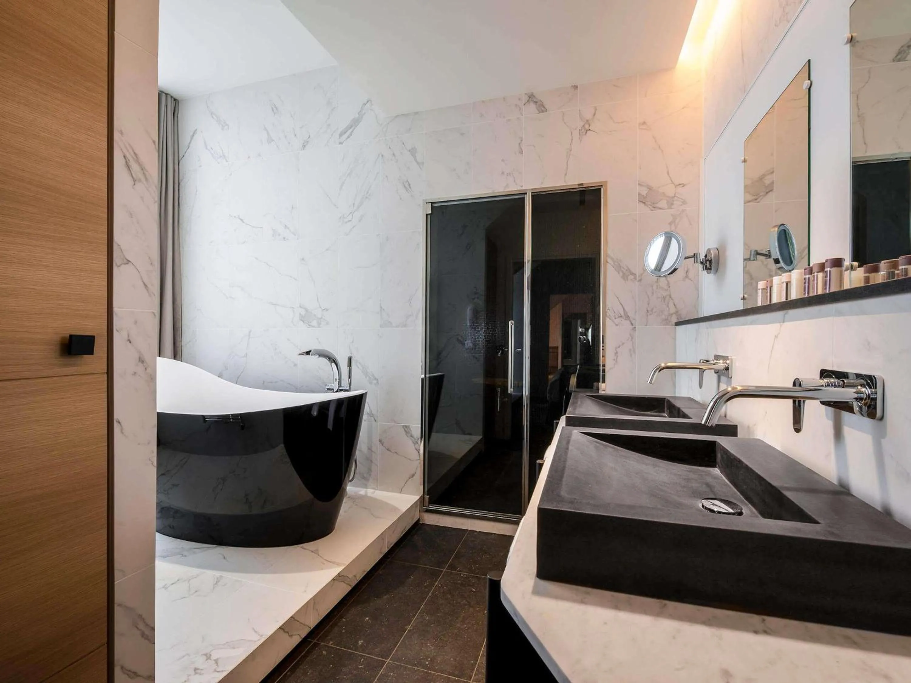 Photo of the whole room in Grand Hôtel La Cloche Dijon - MGallery Collection