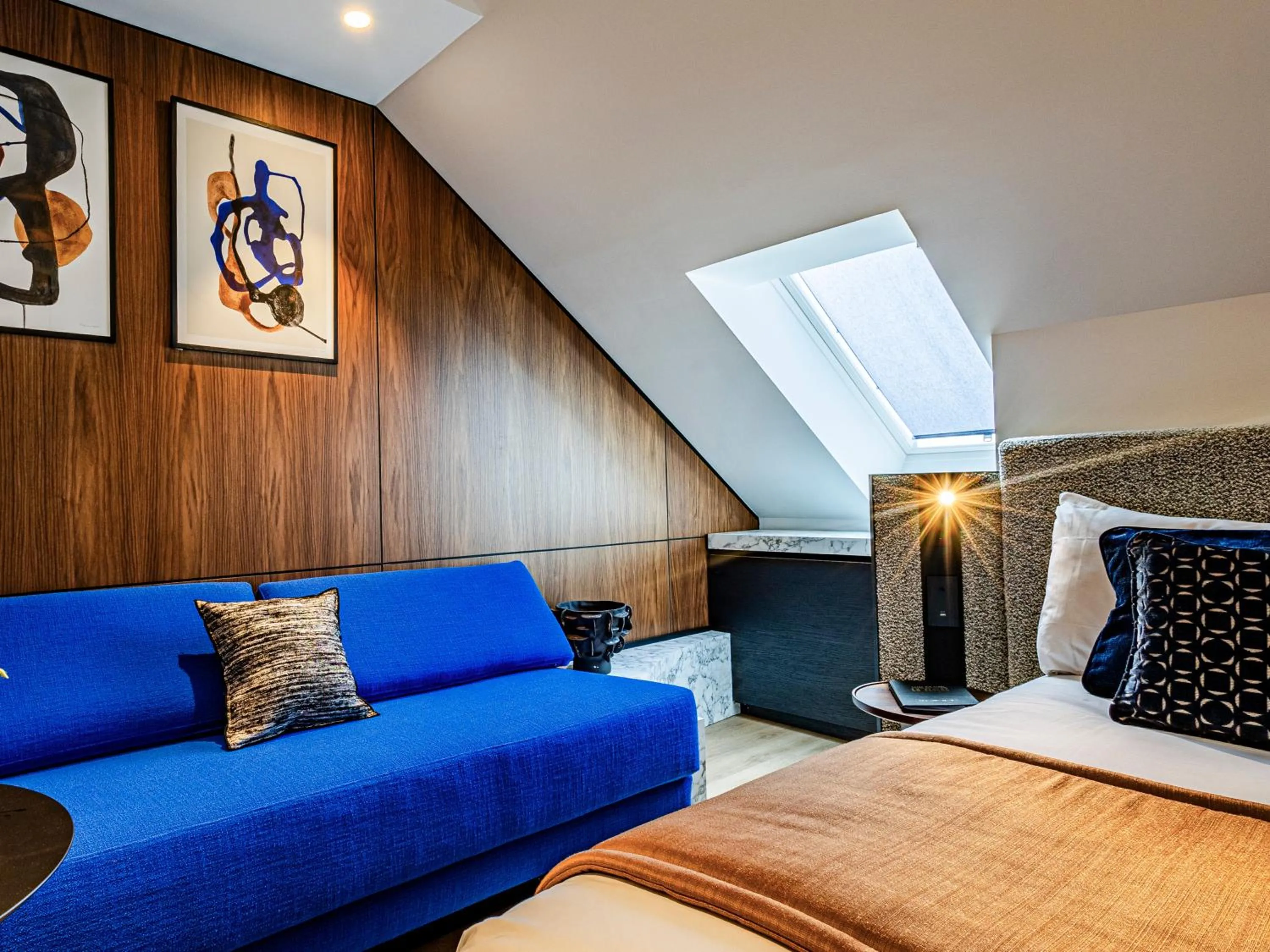 Bedroom, Bed in Grand Hôtel La Cloche Dijon - MGallery Collection