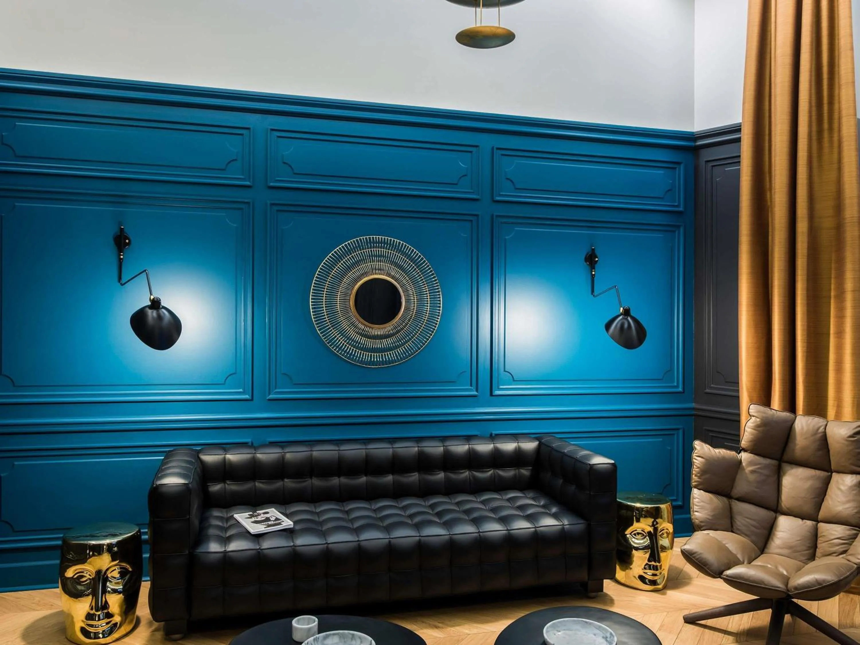 Lounge or bar in Grand Hôtel La Cloche Dijon - MGallery Collection