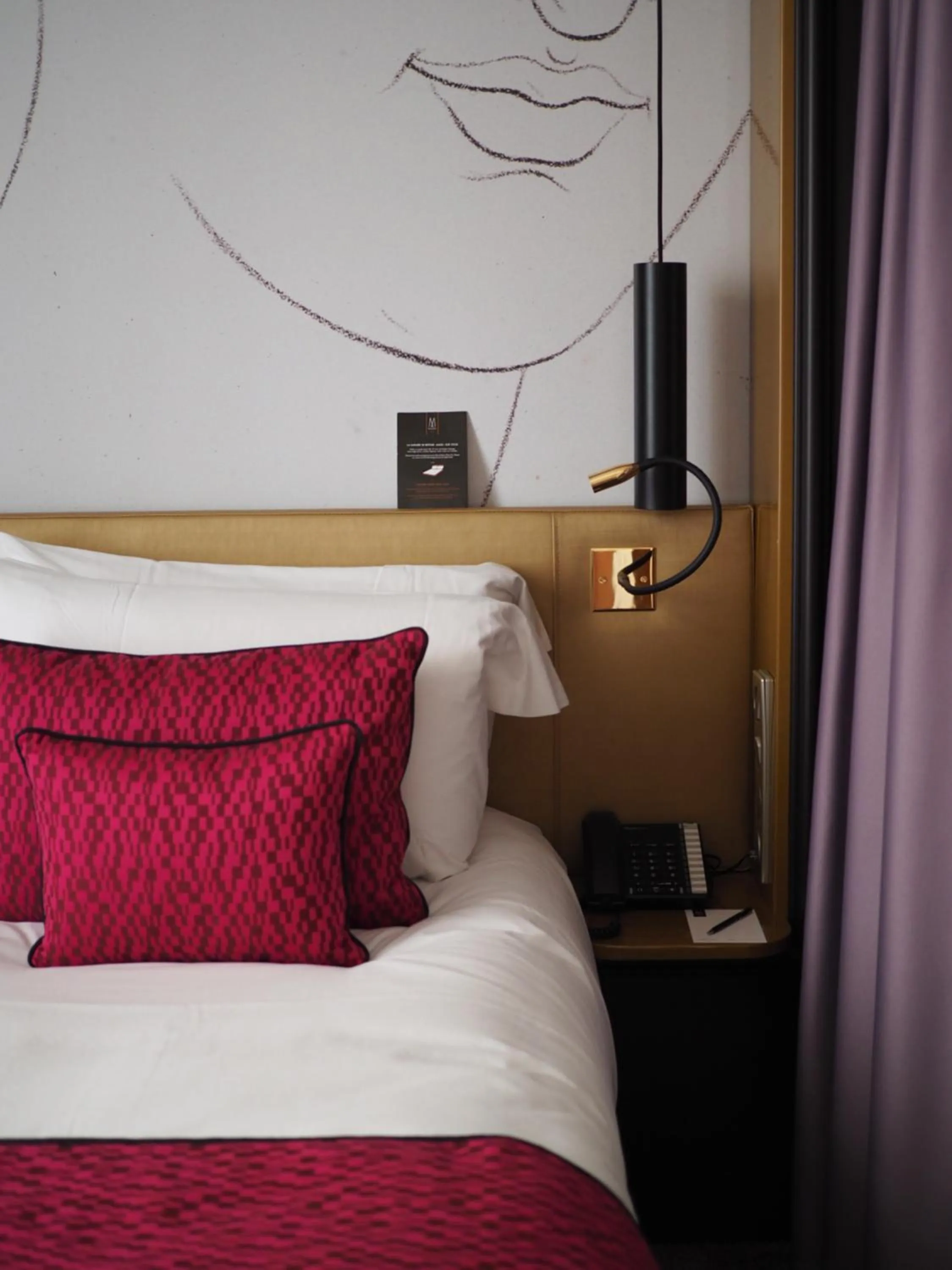 Bed in Grand Hôtel La Cloche Dijon - MGallery Collection