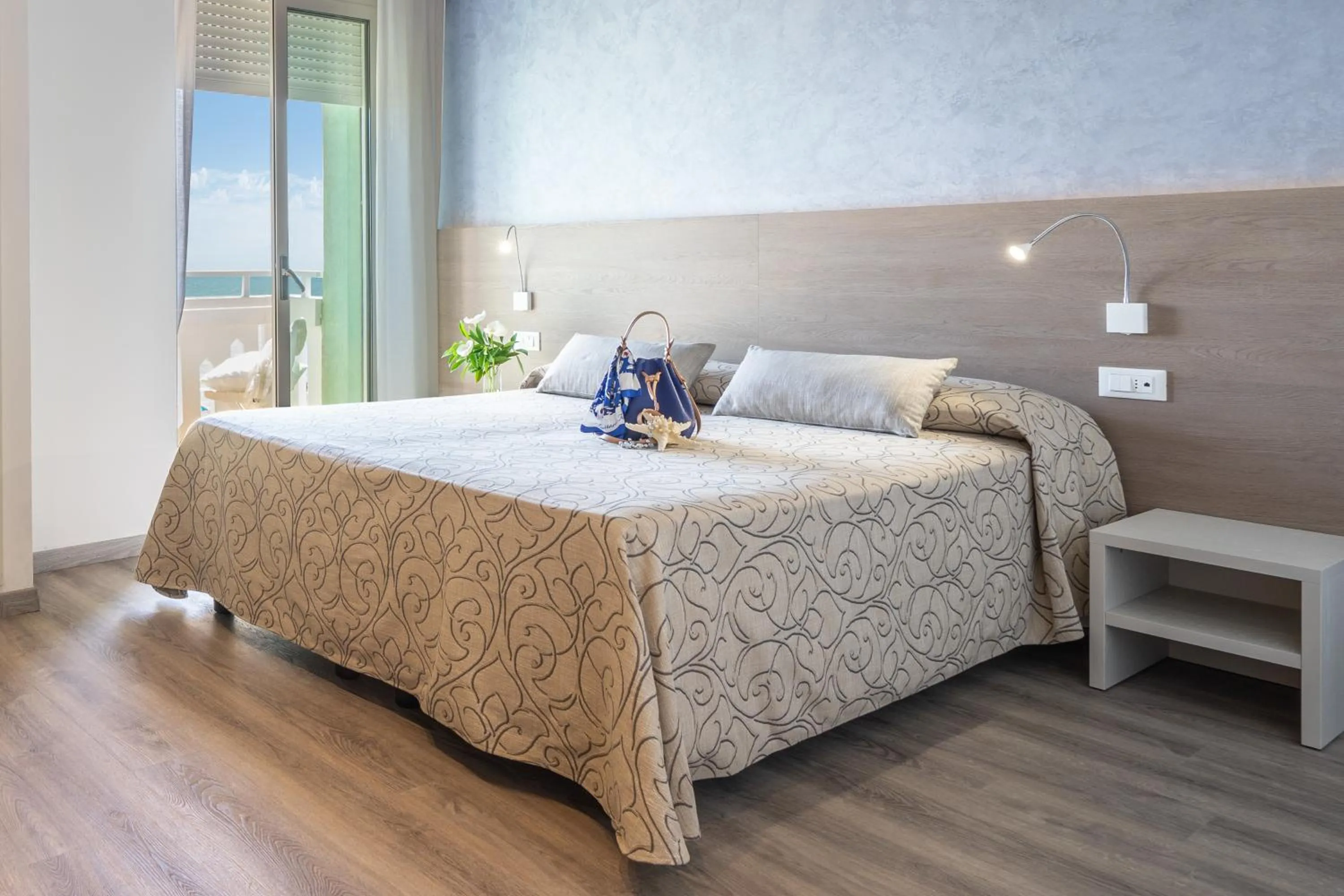 Bed in Hotel Montecarlo 3 Stelle Superior