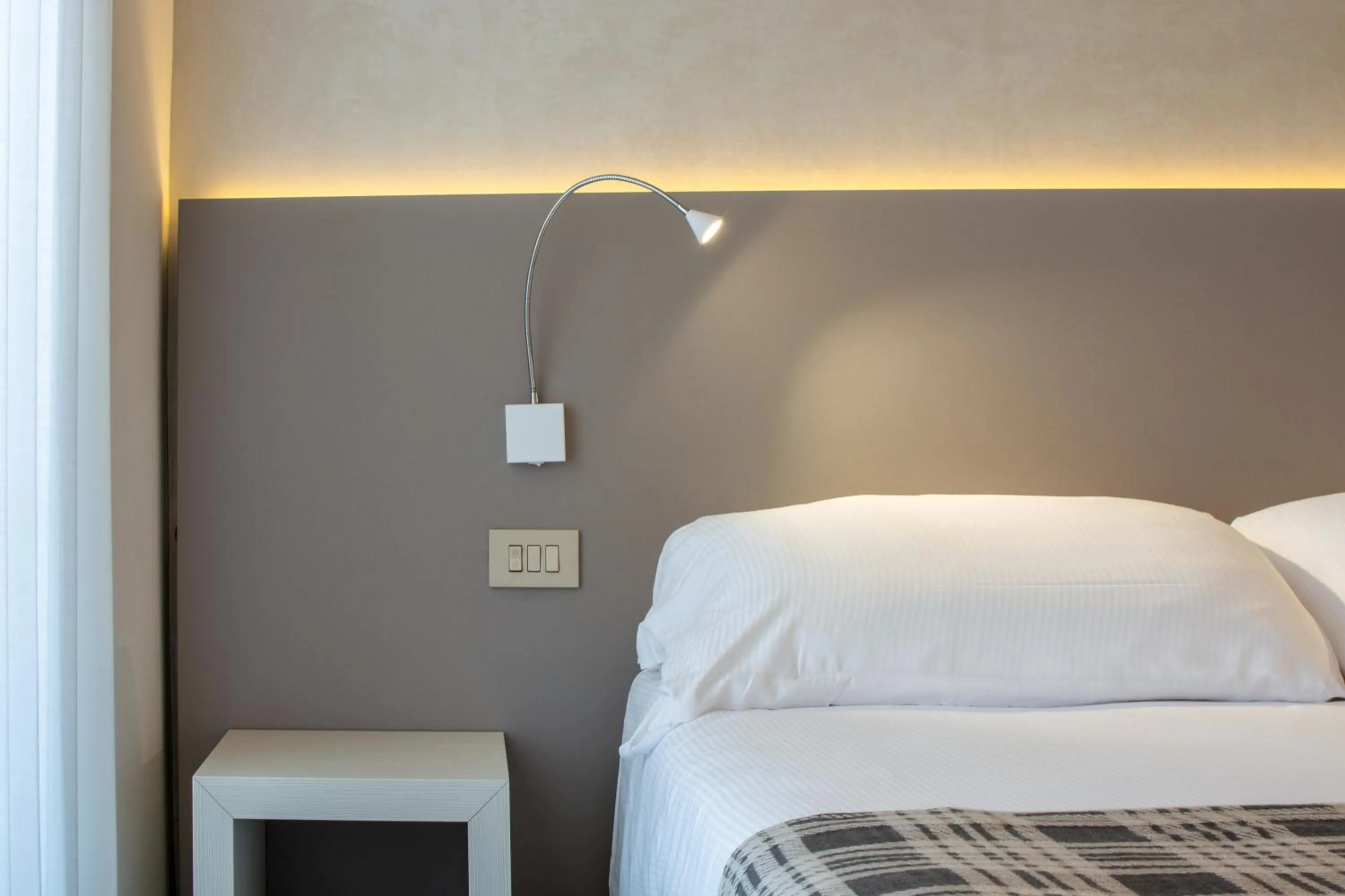 Bed in Hotel Montecarlo 3 Stelle Superior