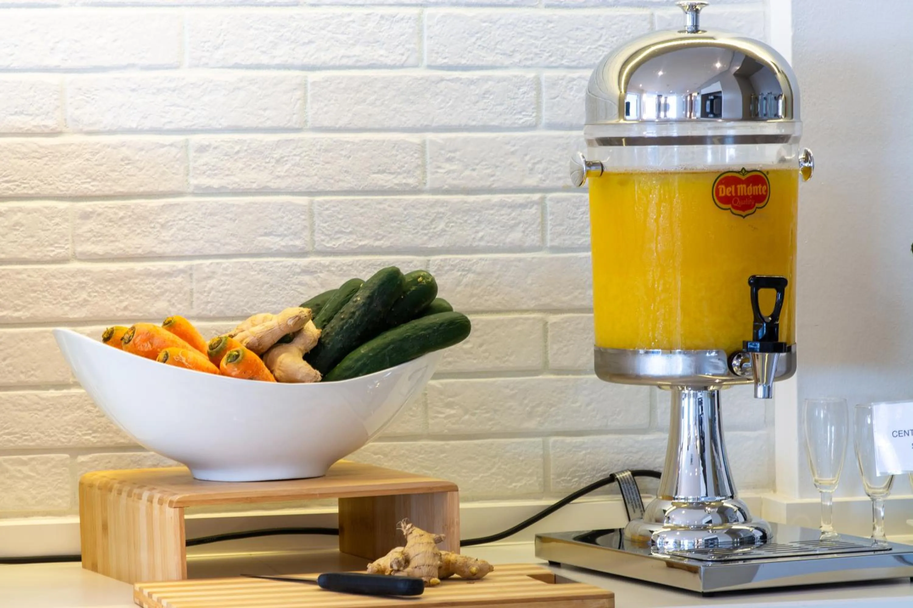 Food and drinks in Hotel Montecarlo 3 Stelle Superior