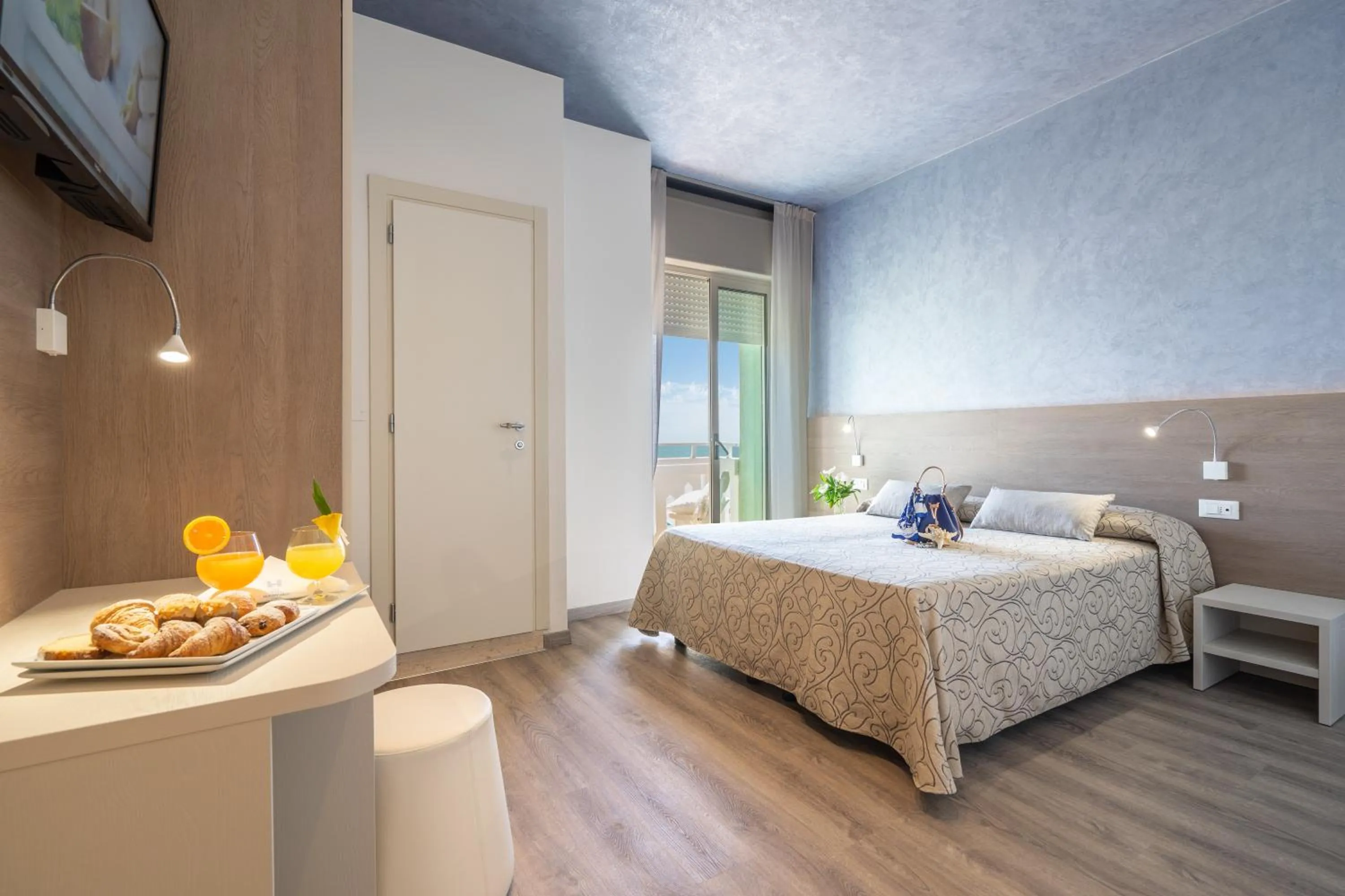 Bed in Hotel Montecarlo 3 Stelle Superior