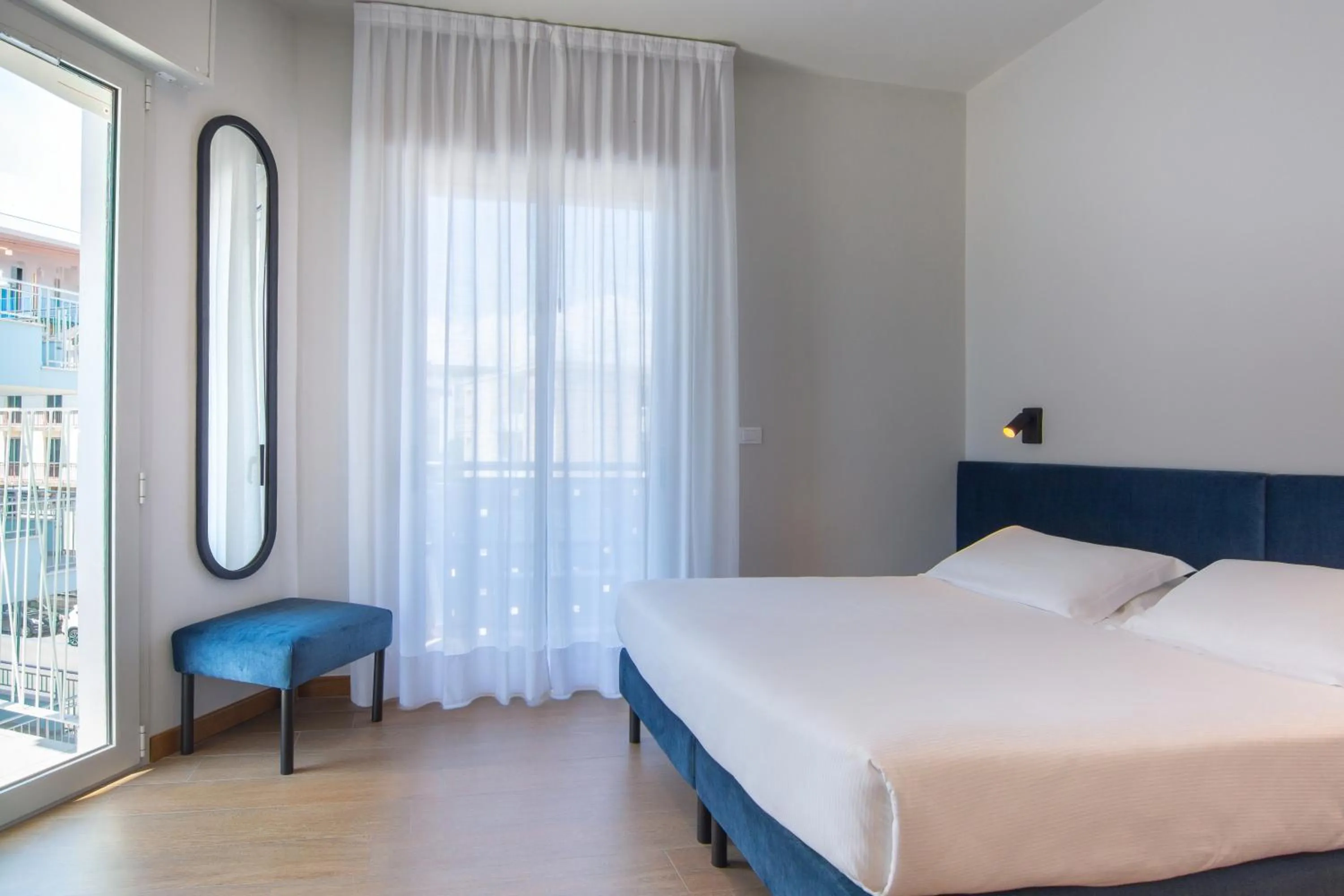 Bed in Hotel Montecarlo 3 Stelle Superior