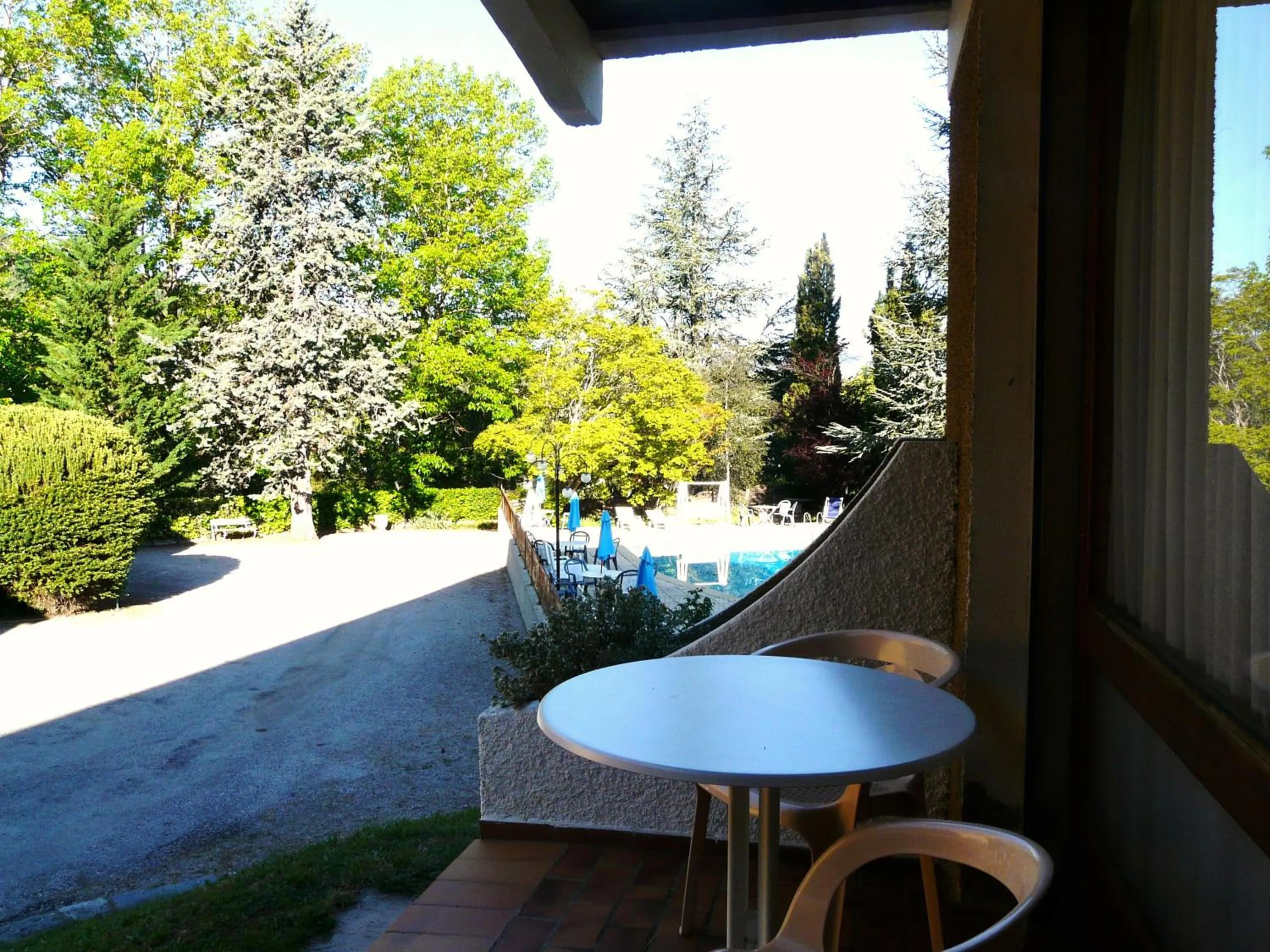 Garden in Hotel Le Mas Fleuri