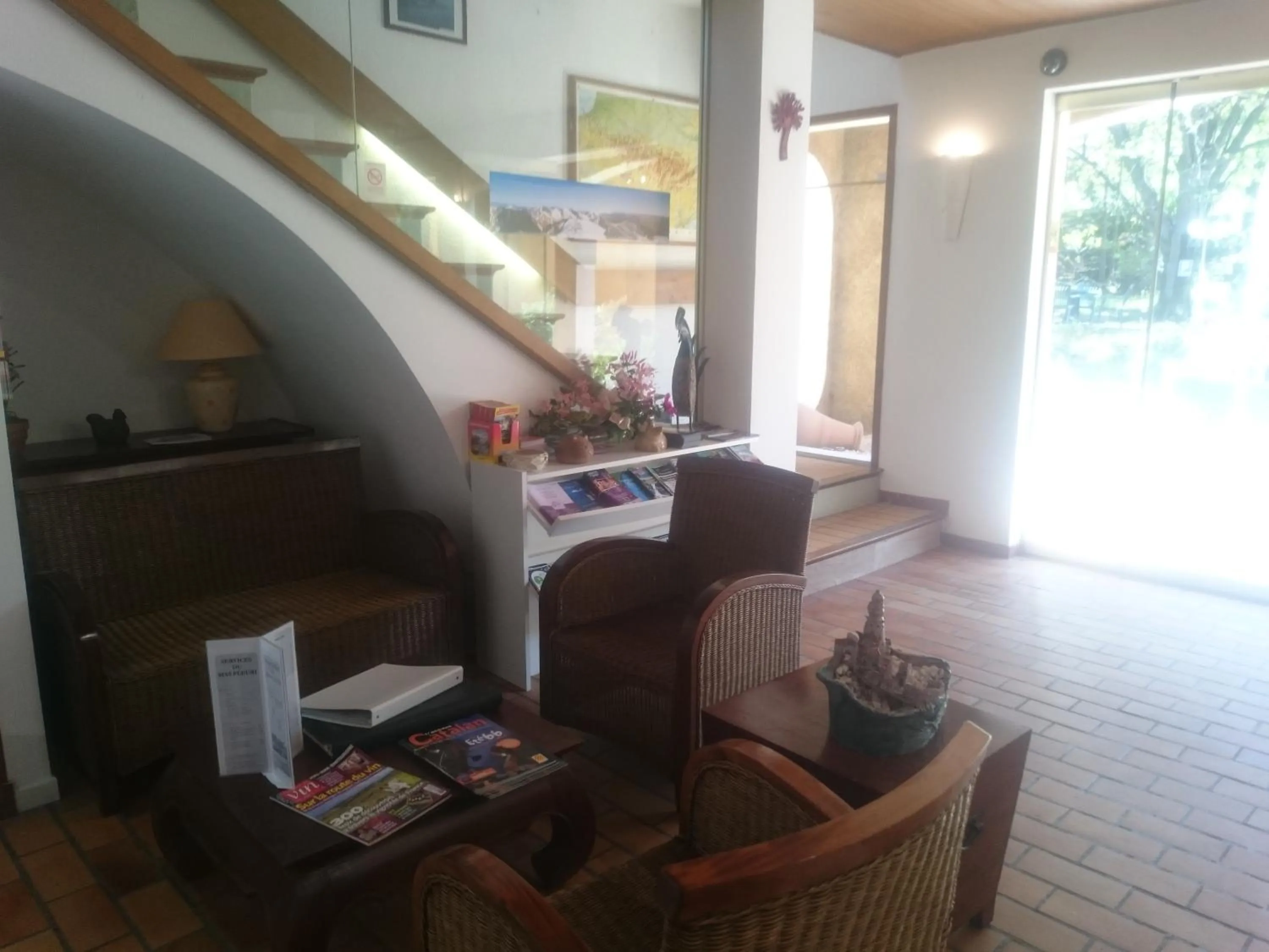 Lobby or reception in Hotel Le Mas Fleuri