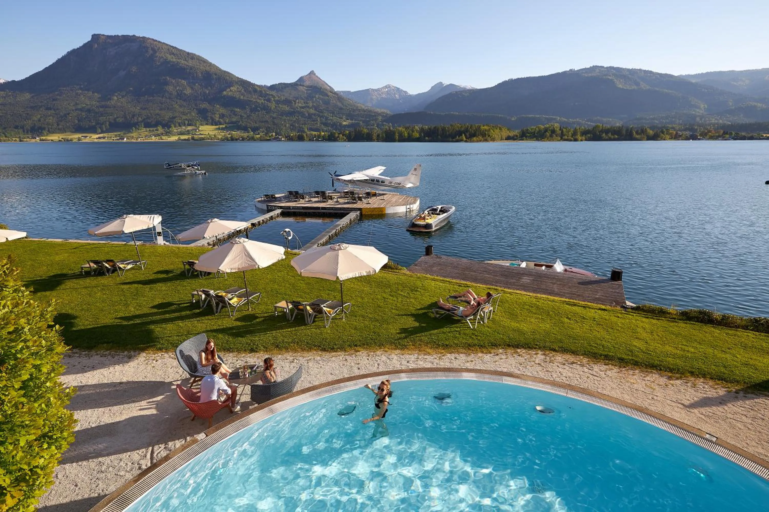 Beach in Scalaria Sunset Wing