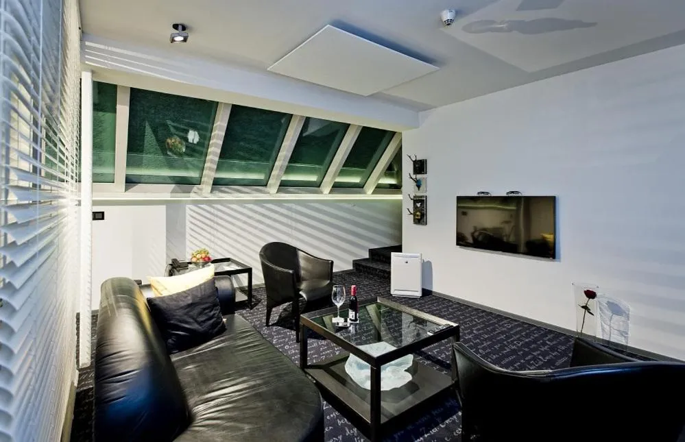 Living room in Scalaria Sunset Wing