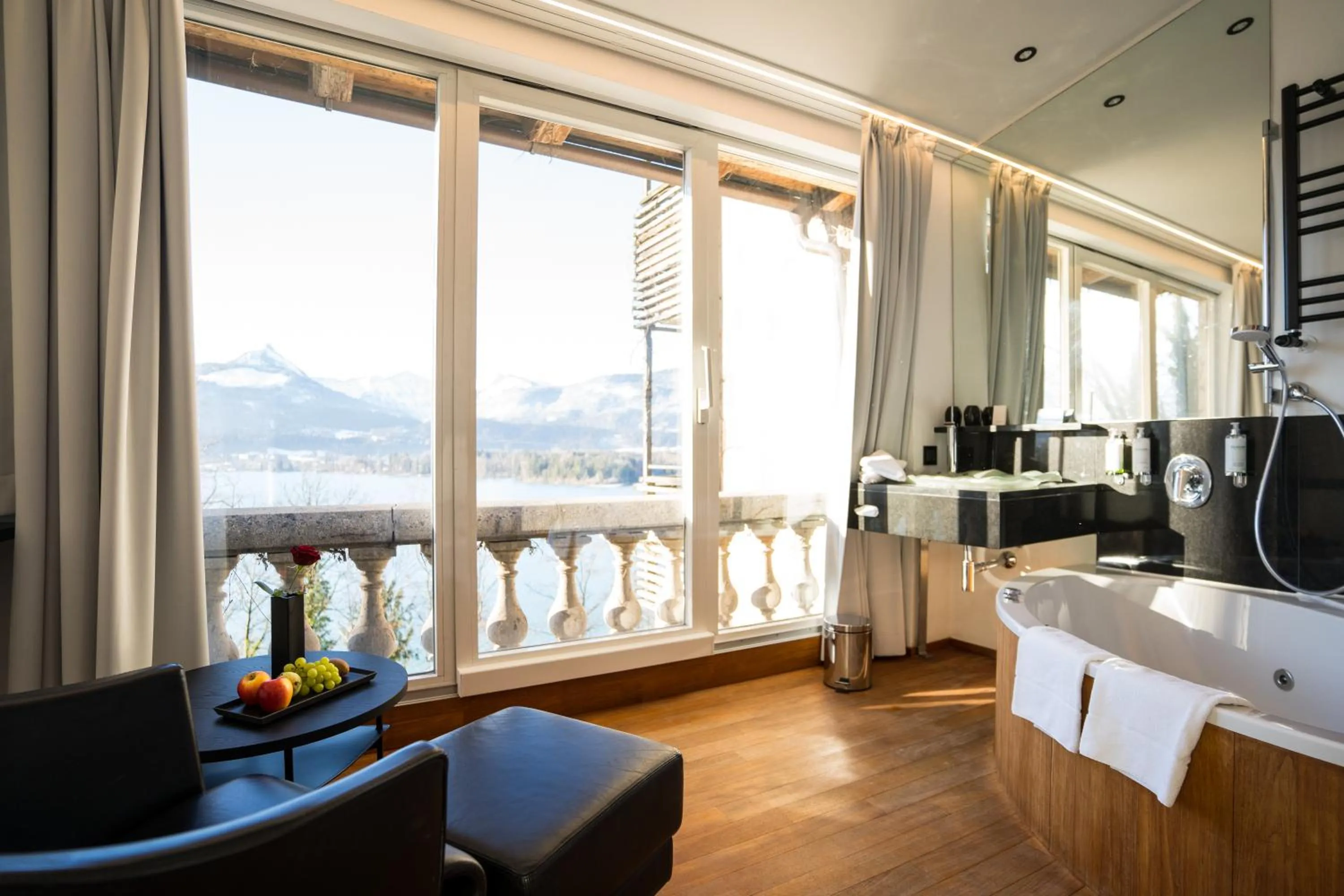 Photo of the whole room in Scalaria Sunset Wing