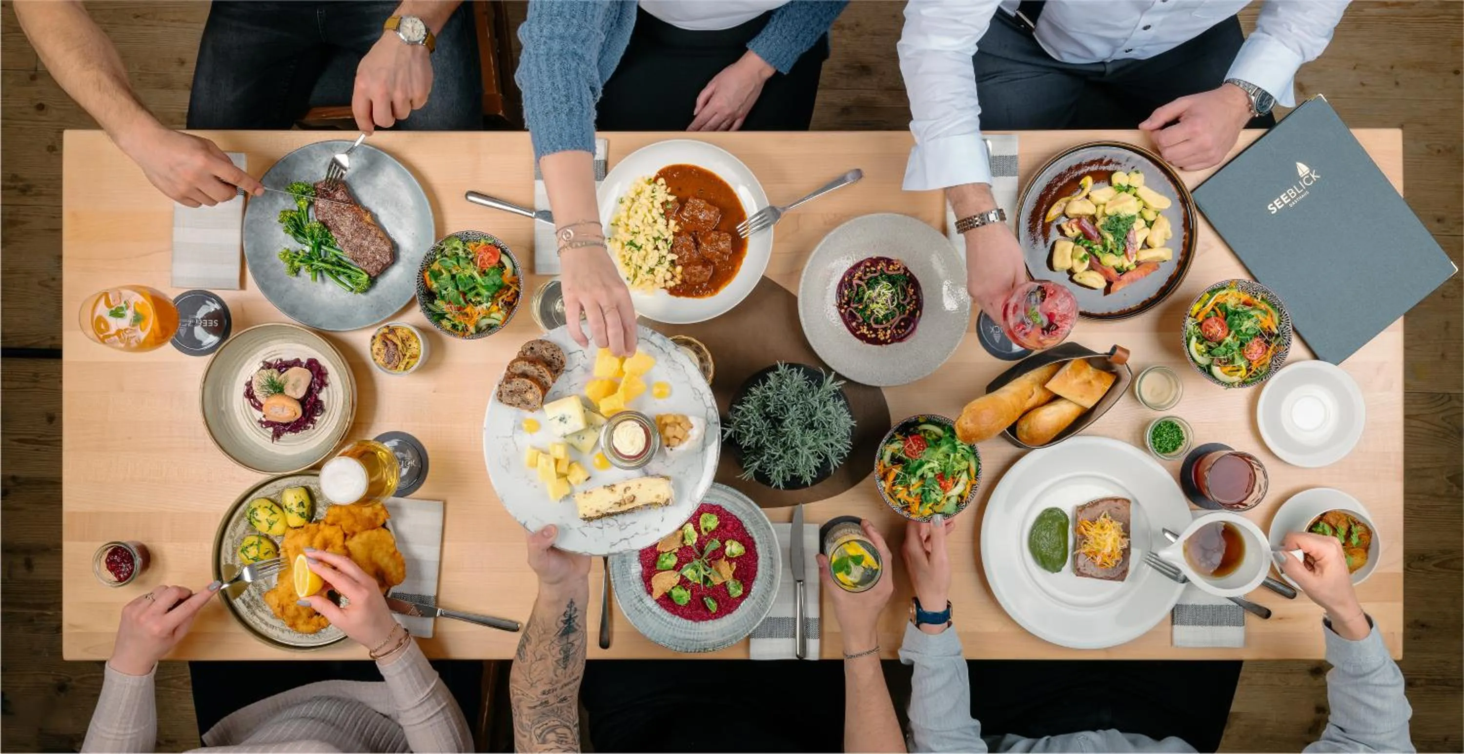 Restaurant/places to eat in MONDI Chalets am Grundlsee