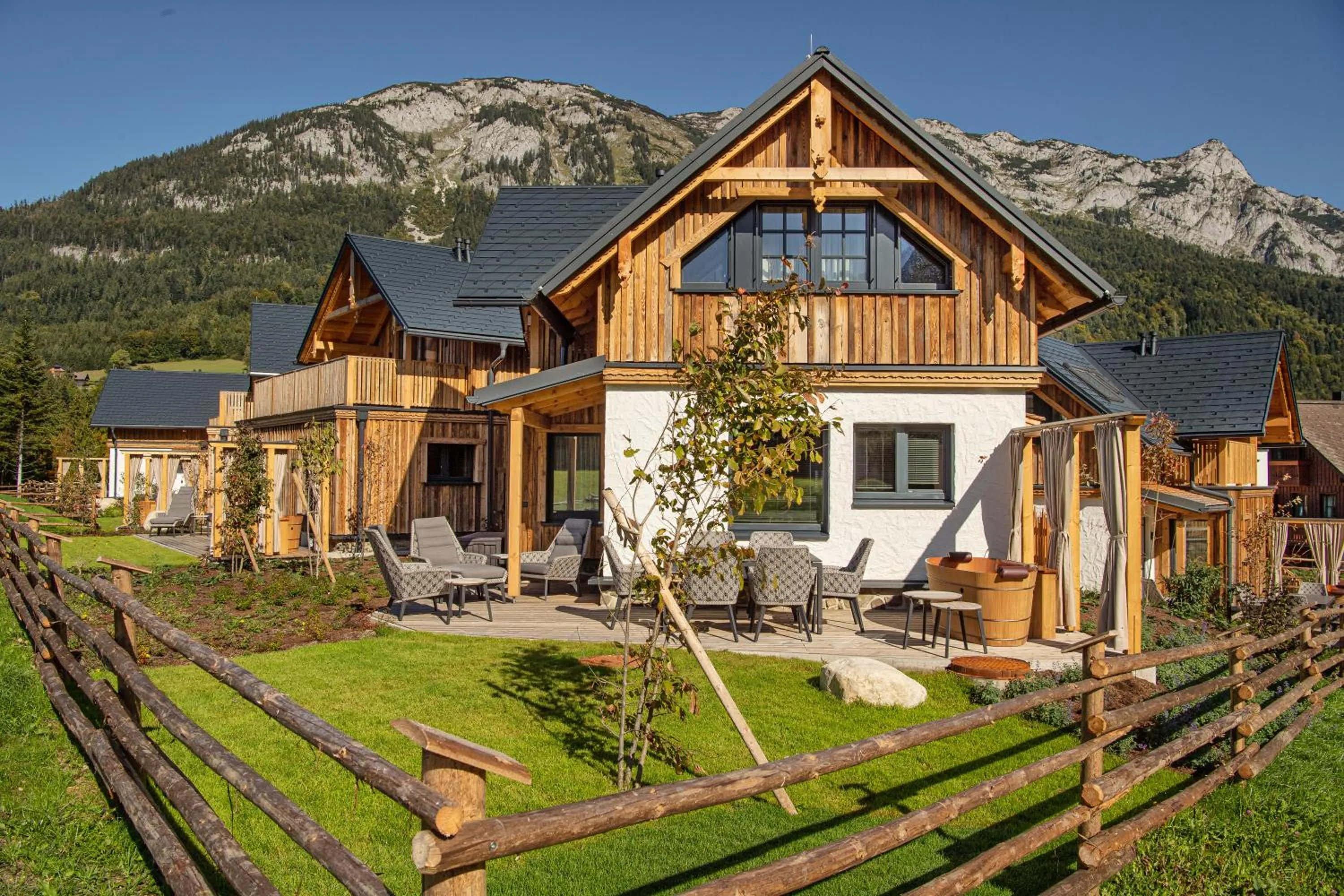 Property building in MONDI Chalets am Grundlsee