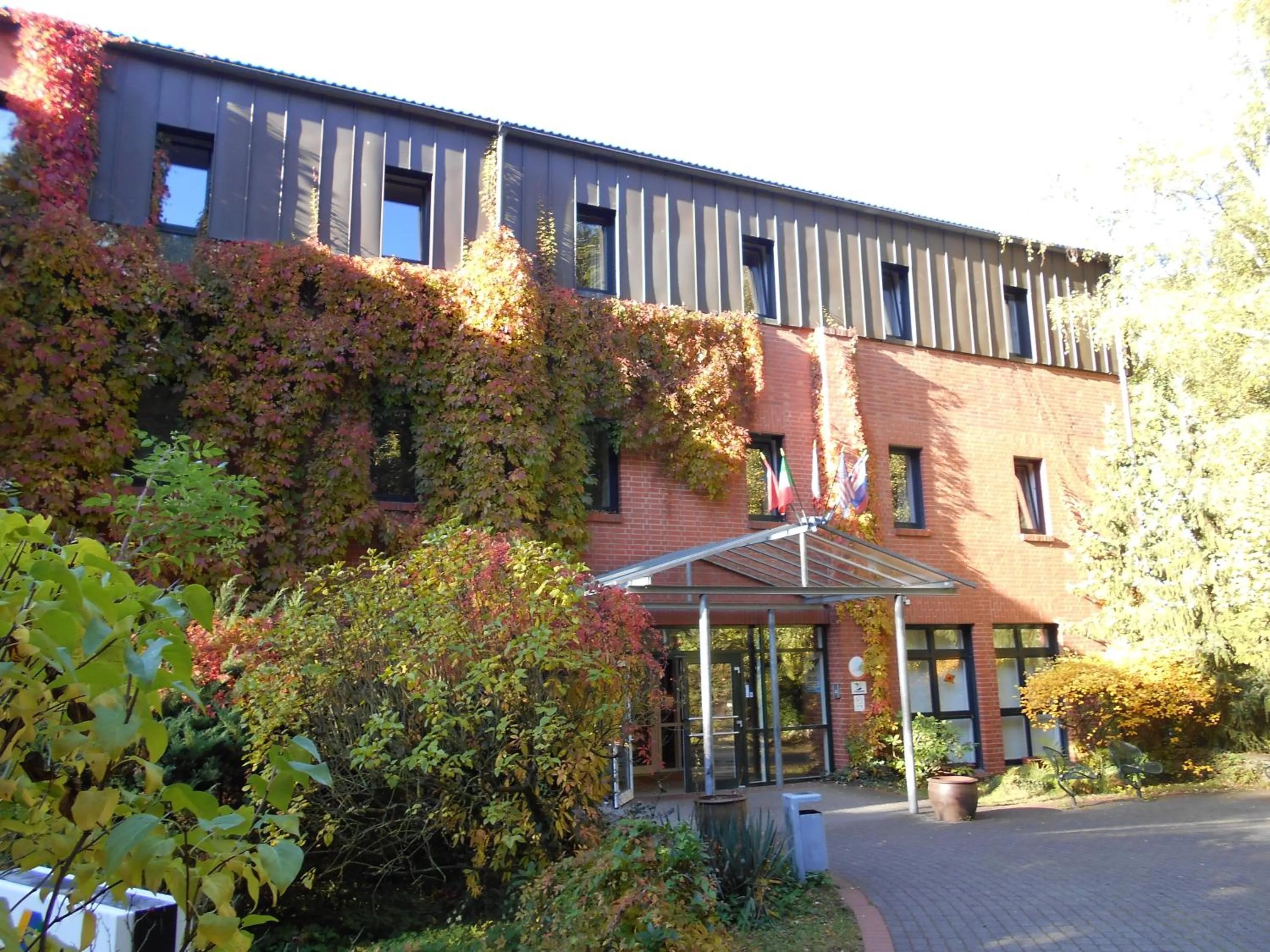 Facade/entrance in Jugendherberge Bonn