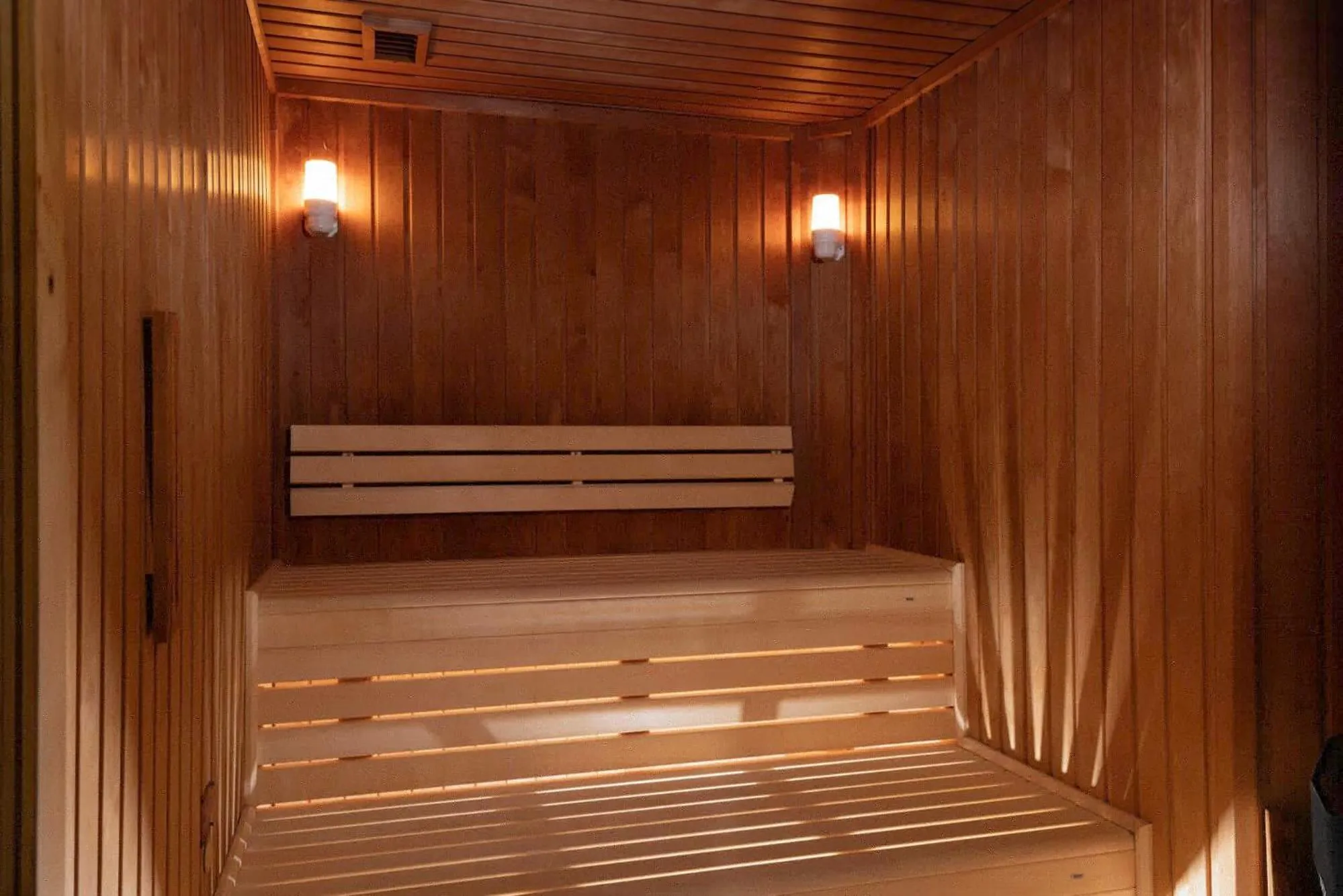 Steam room in Hôtel Félicien & Spa