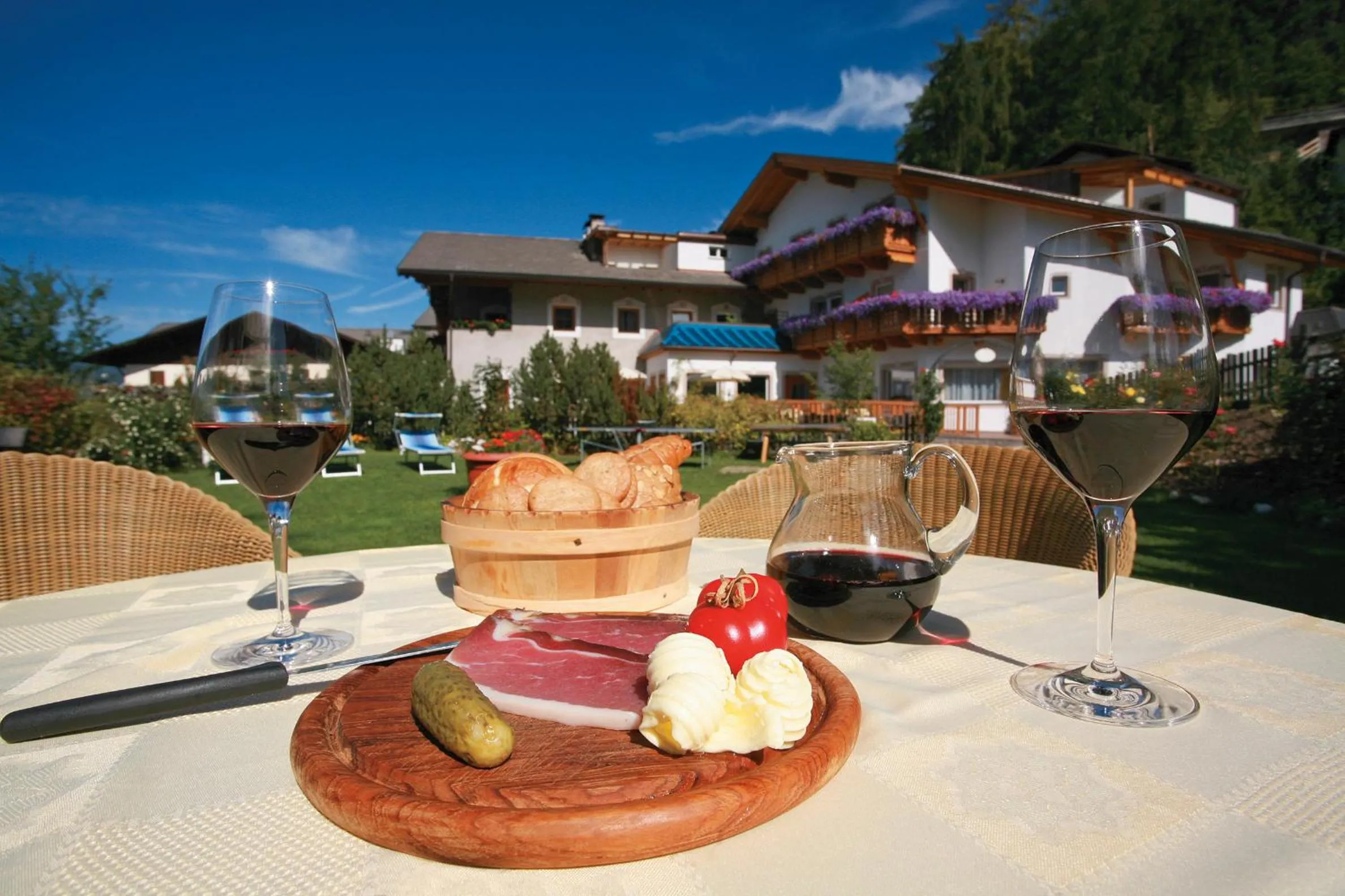 Food in Oberwirt Weisses Kreuz