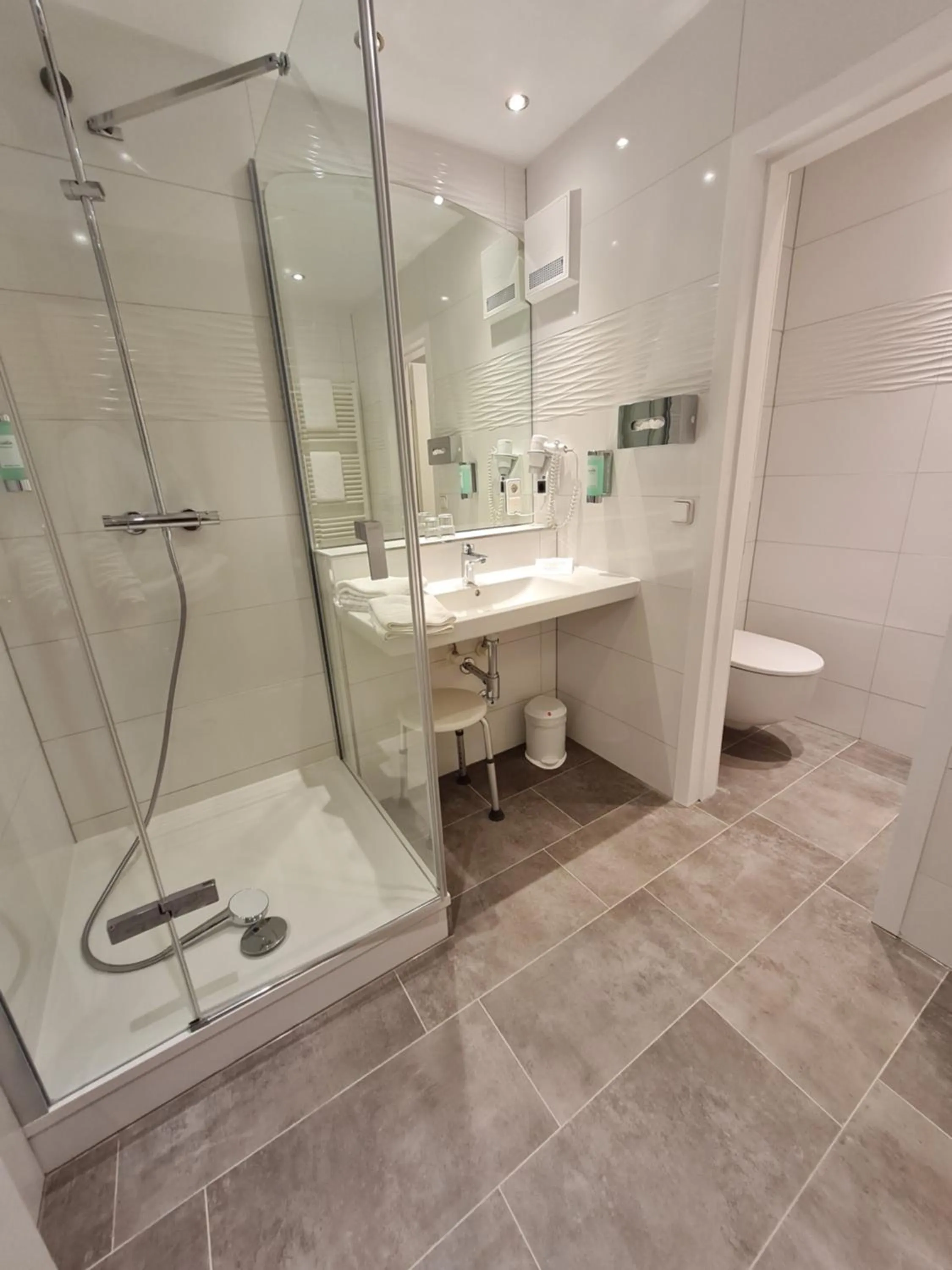 Bathroom in Seehotel Fährhaus