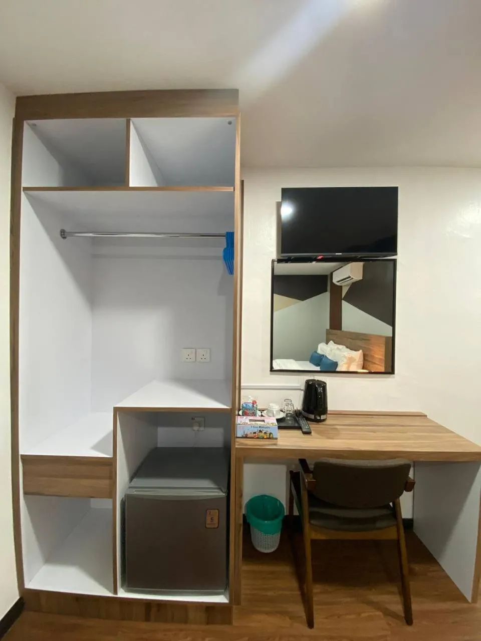 wardrobe in Assalam Hotel