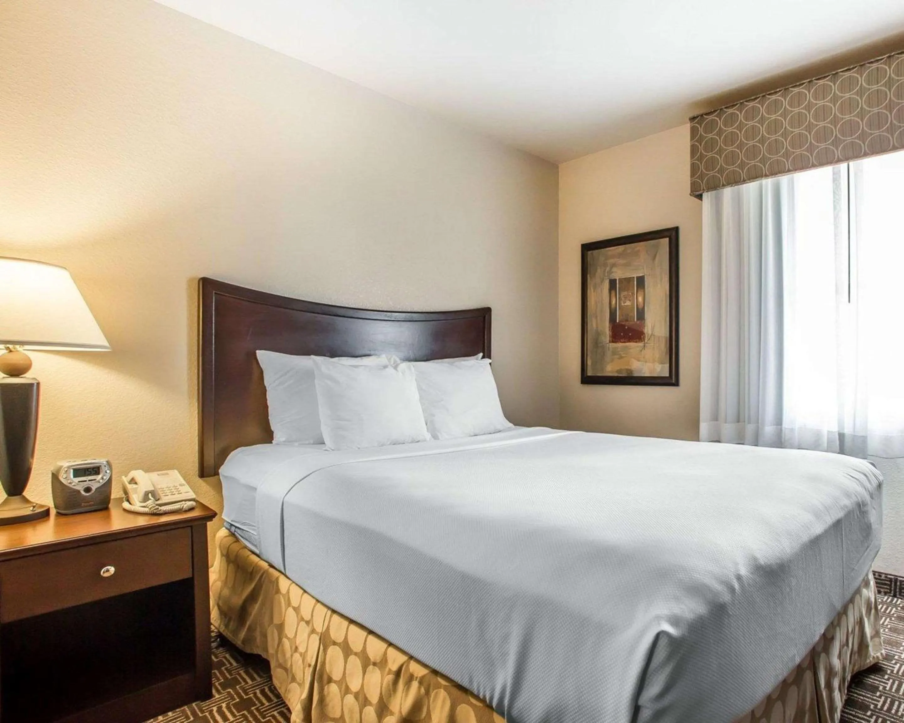 Bedroom, Bed in MainStay Suites St Robert - Fort Leonard Wood