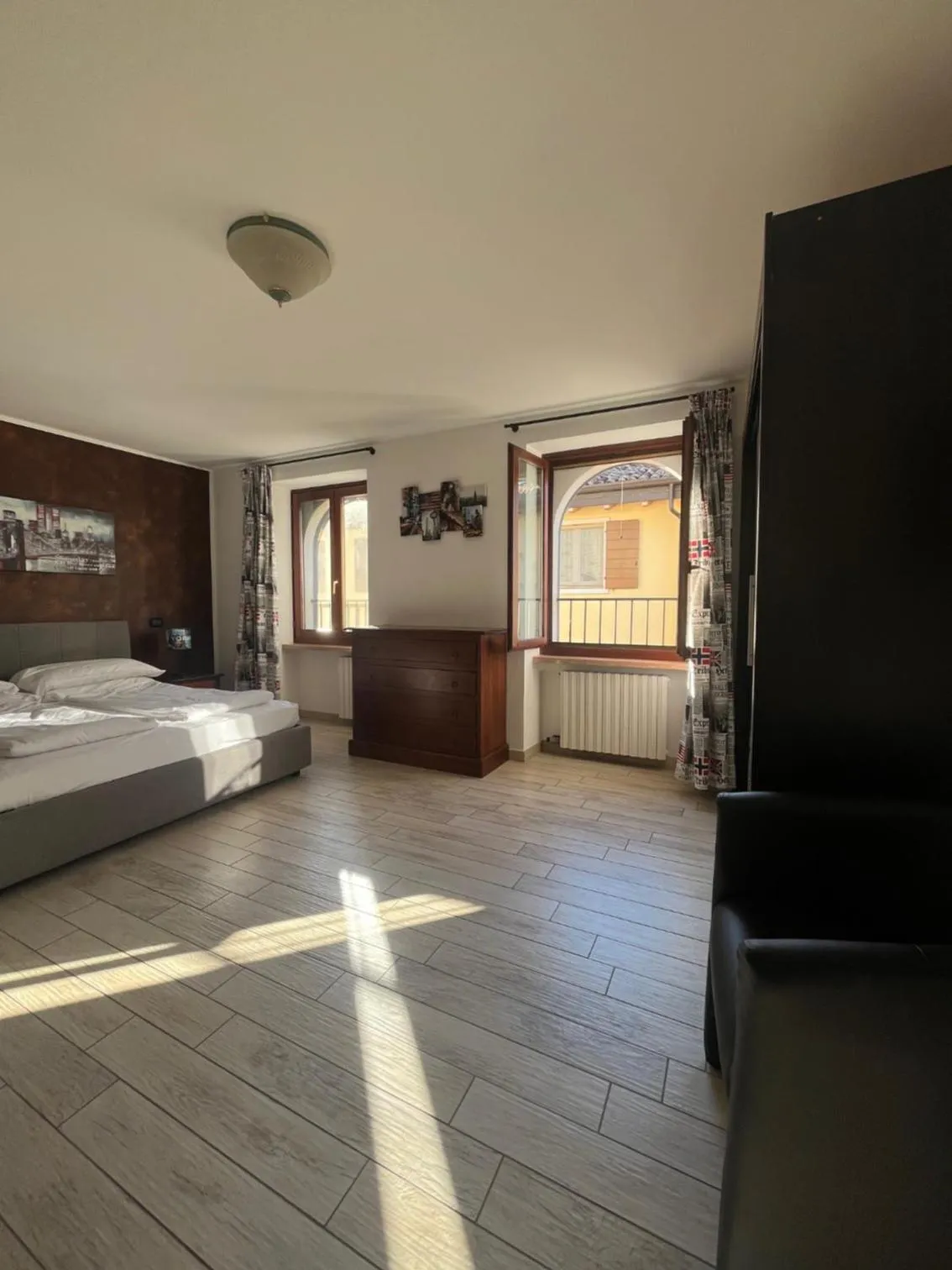 Bed in Apartments Colombara Bardolino