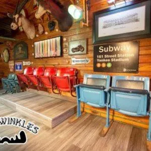 Bullwinkles Rustic Lodge