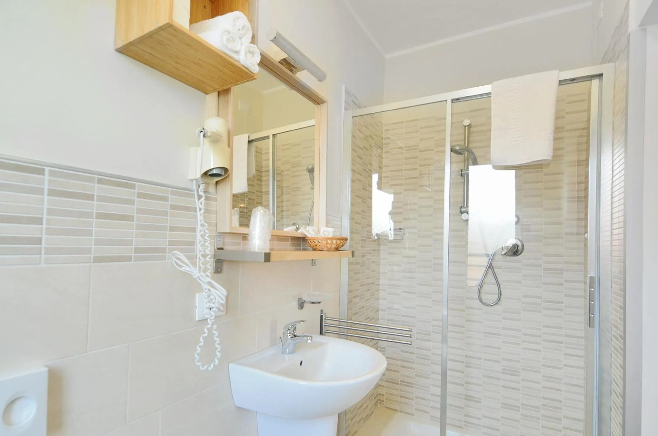 Bathroom in Hotel Itta