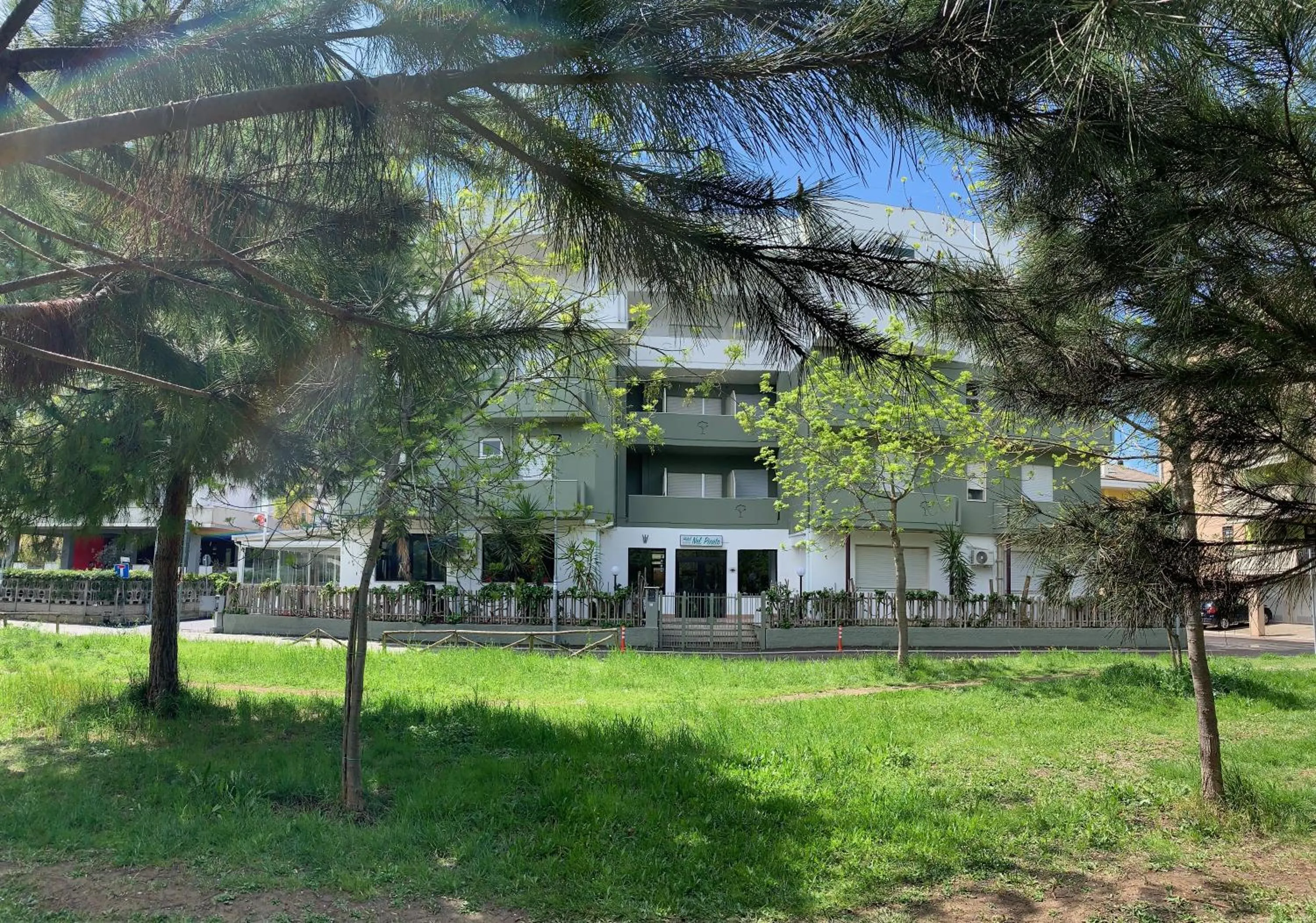 Hotel Nel Pineto