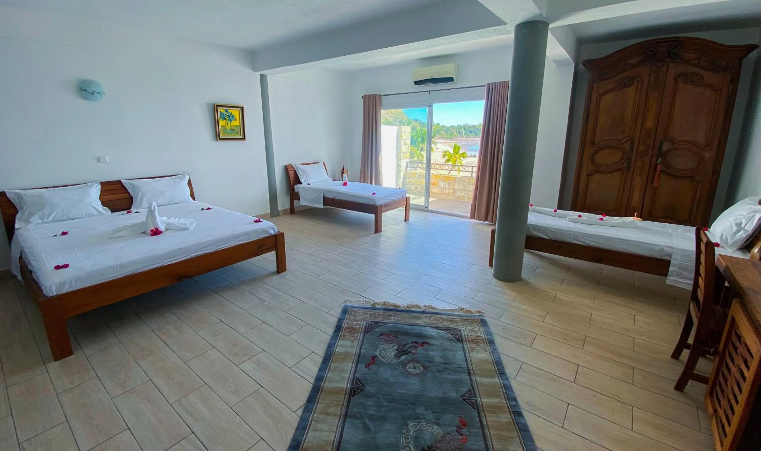 Photo of the whole room, Bed in Orangea Beach Resort