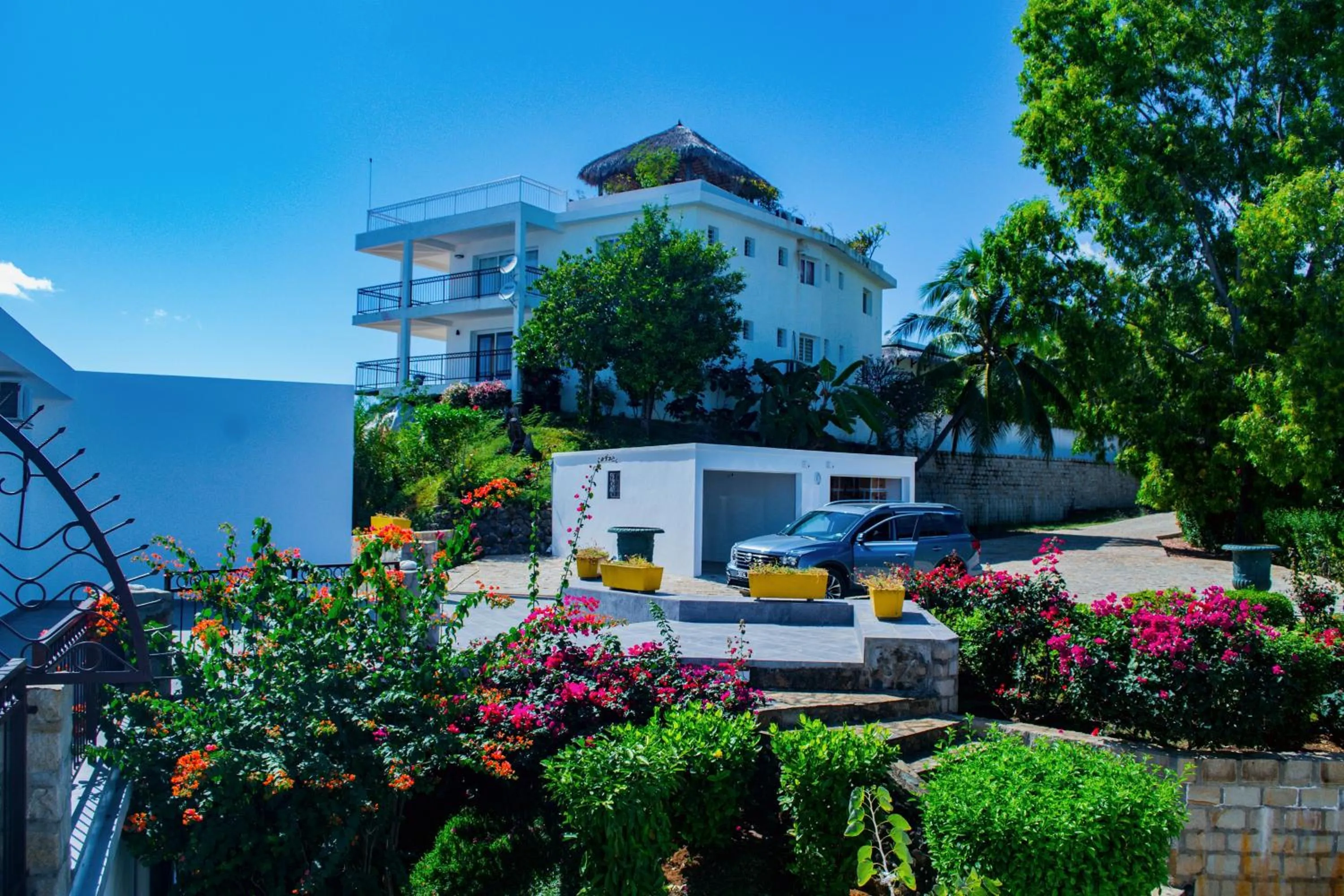 Property building in Orangea Beach Resort