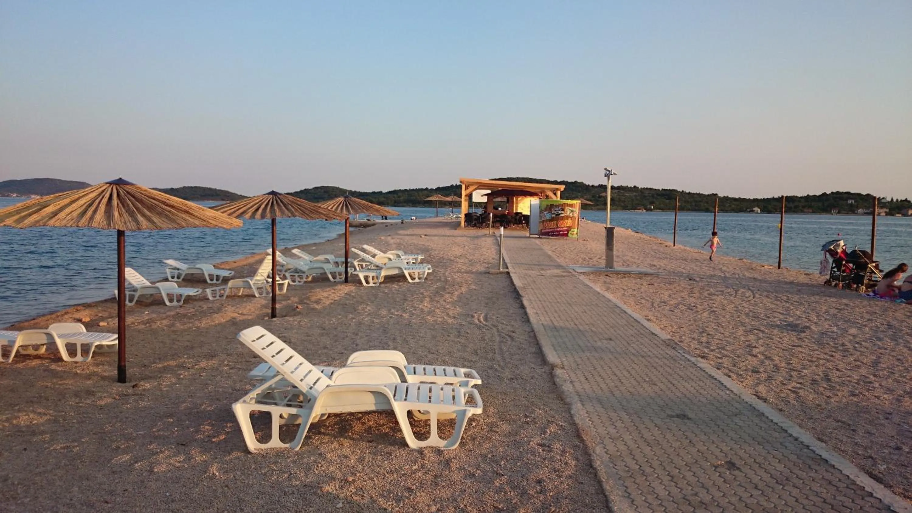 Beach in Pansion Karoca