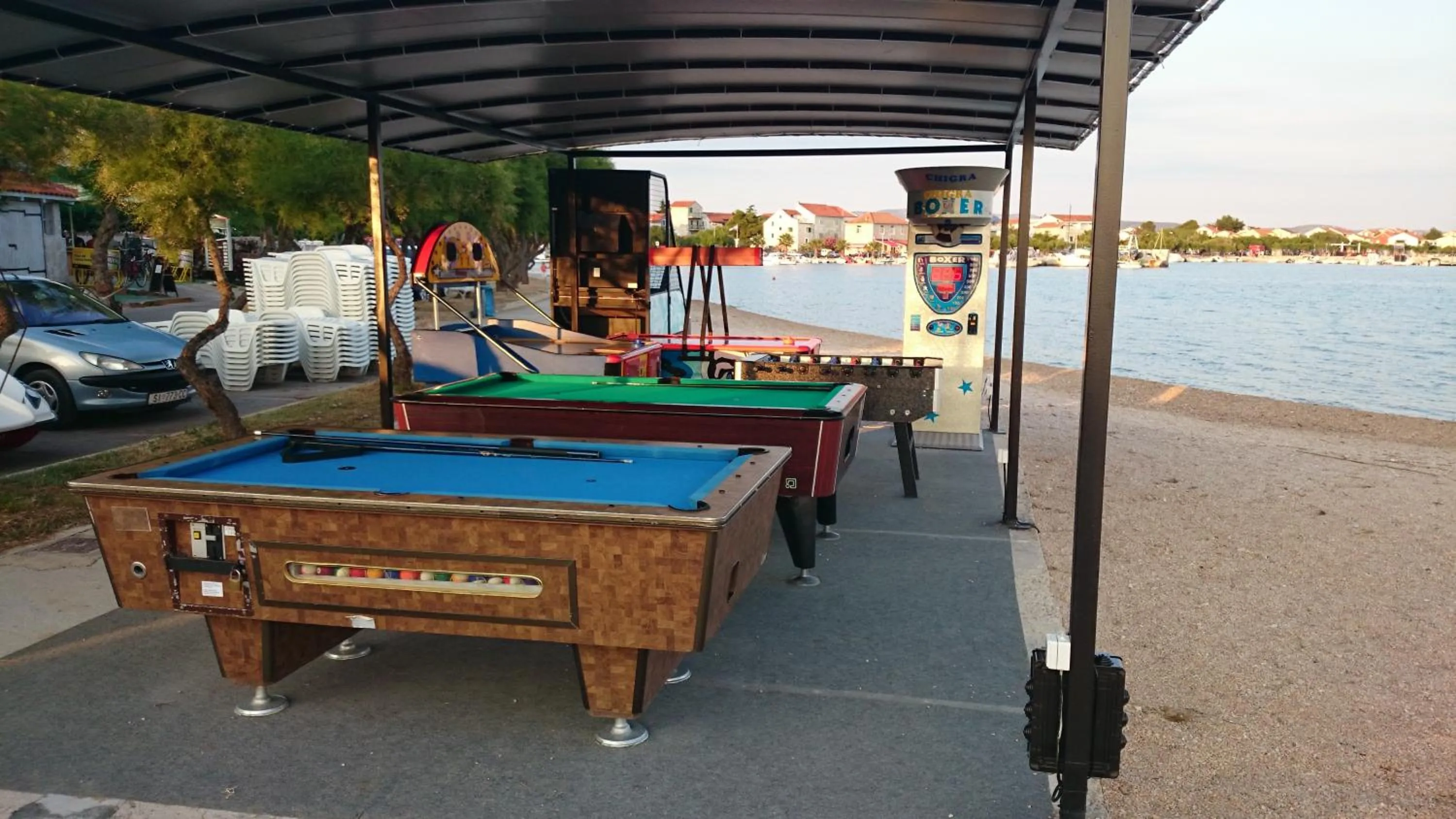 Billiard in Pansion Karoca
