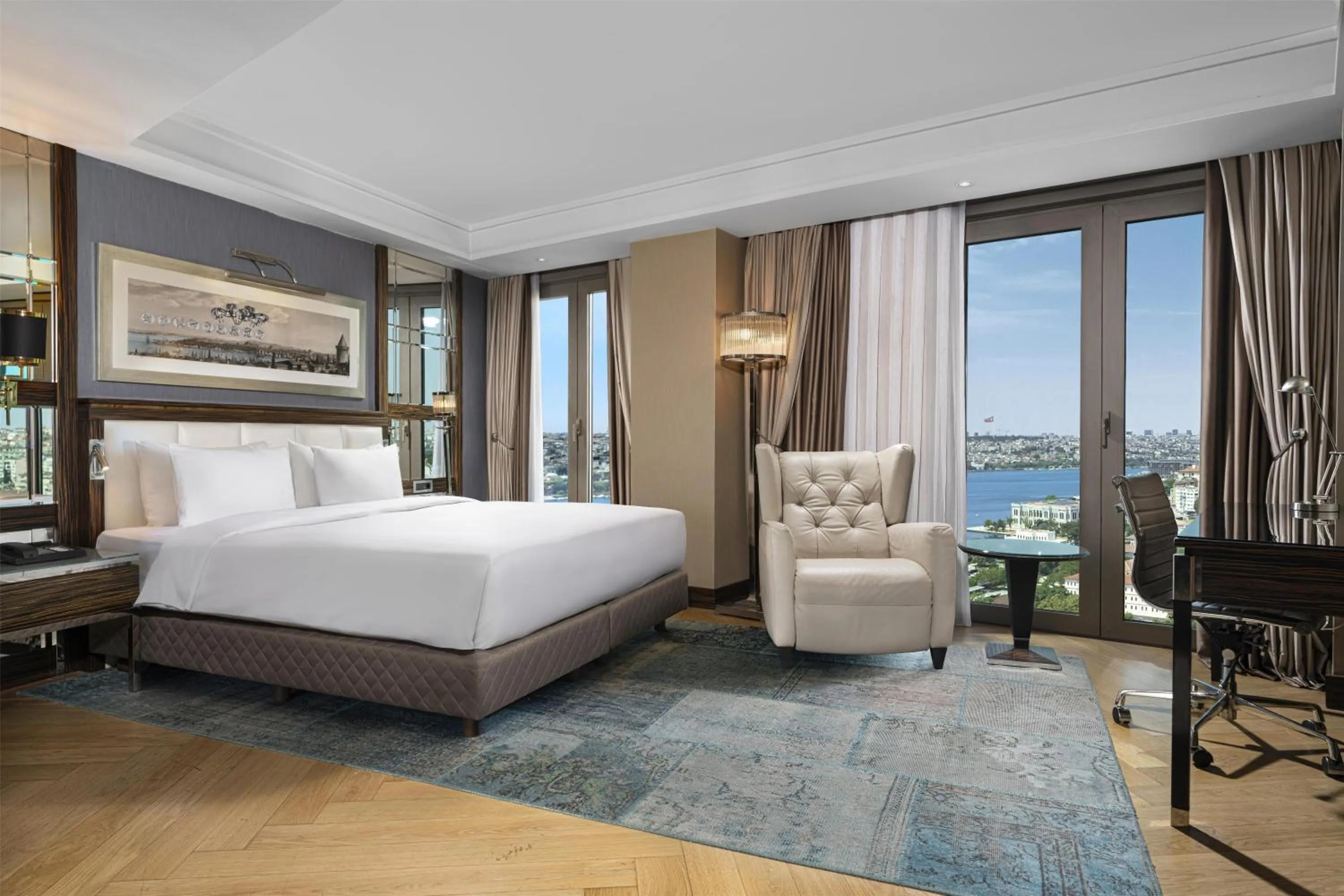 Photo of the whole room, Bed in Radisson Blu Hotel Istanbul Pera