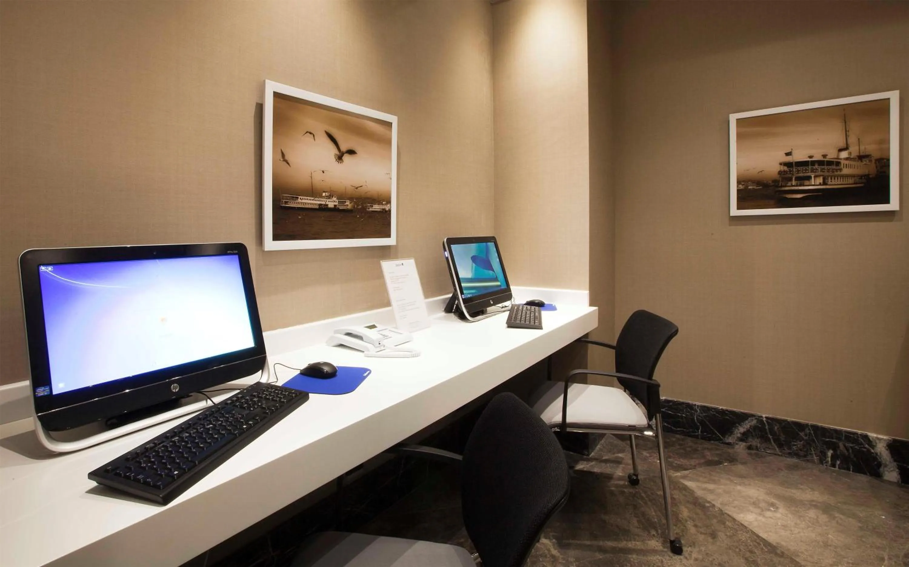 Business facilities in Radisson Blu Hotel Istanbul Pera