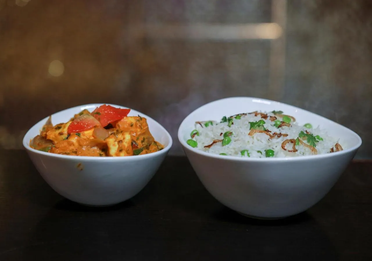 Food and drinks in E Hotel